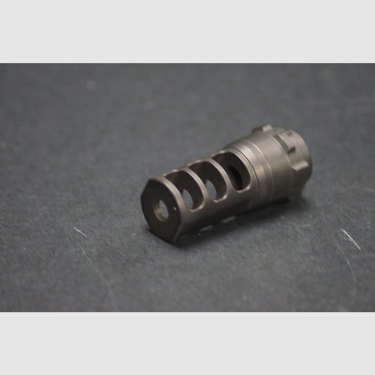 Acheron HexaLug Mündungsbremse 5.56 1/2″x28 UNEF, Bild 2 von 3
