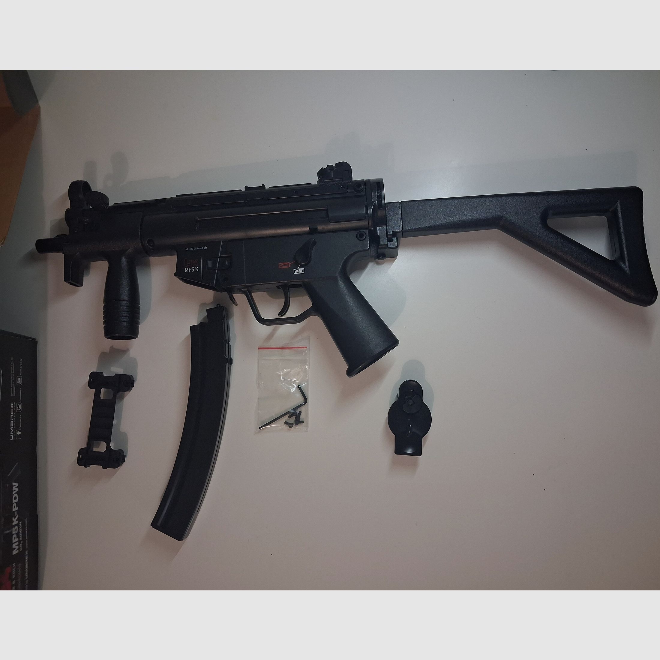 Heckler & Koch MP5 K-PDW CO2 Airgun 4.5 mm BB – Blowback