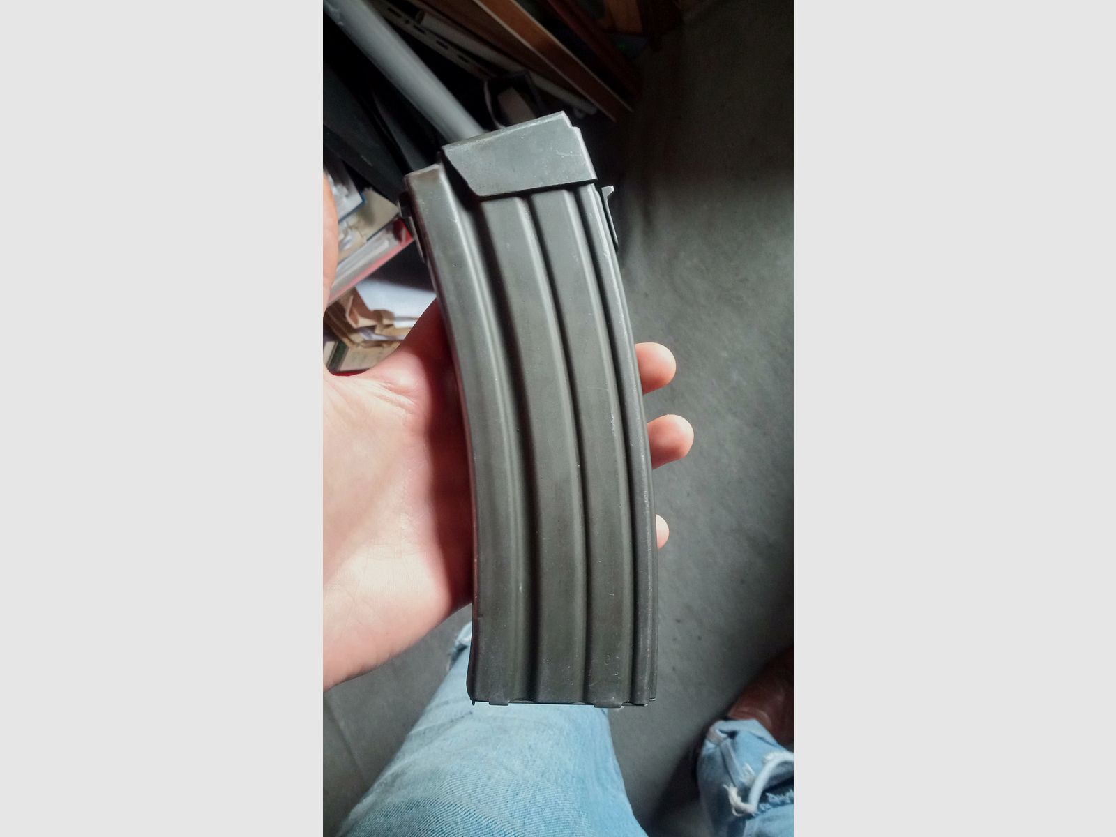 Galil Stahl Deko Magazin grau phosphatiert (unbrauchbar/deaktiviert) / passt in AKM AK47 Schacht somit auch GSG Cybergun China-Yunker