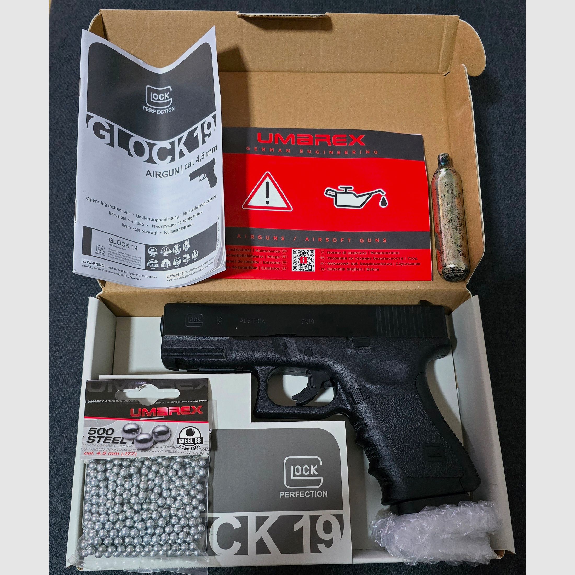 Glock 19 4,5 mm CO2 balas de acero