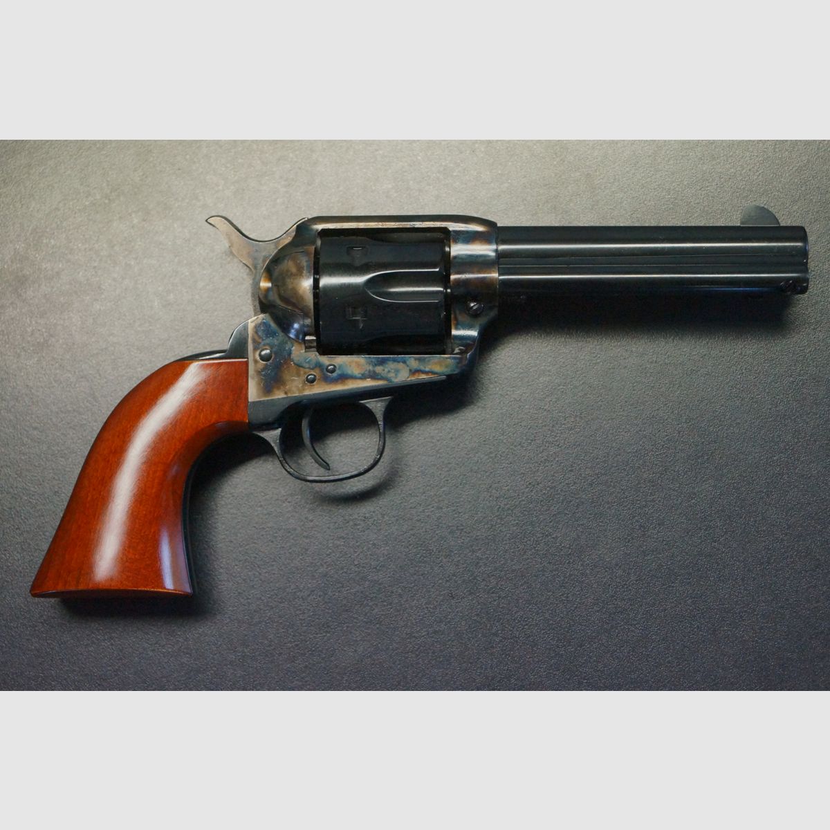 Uberti 1873 Cattleman 0480, image 1 sur 5