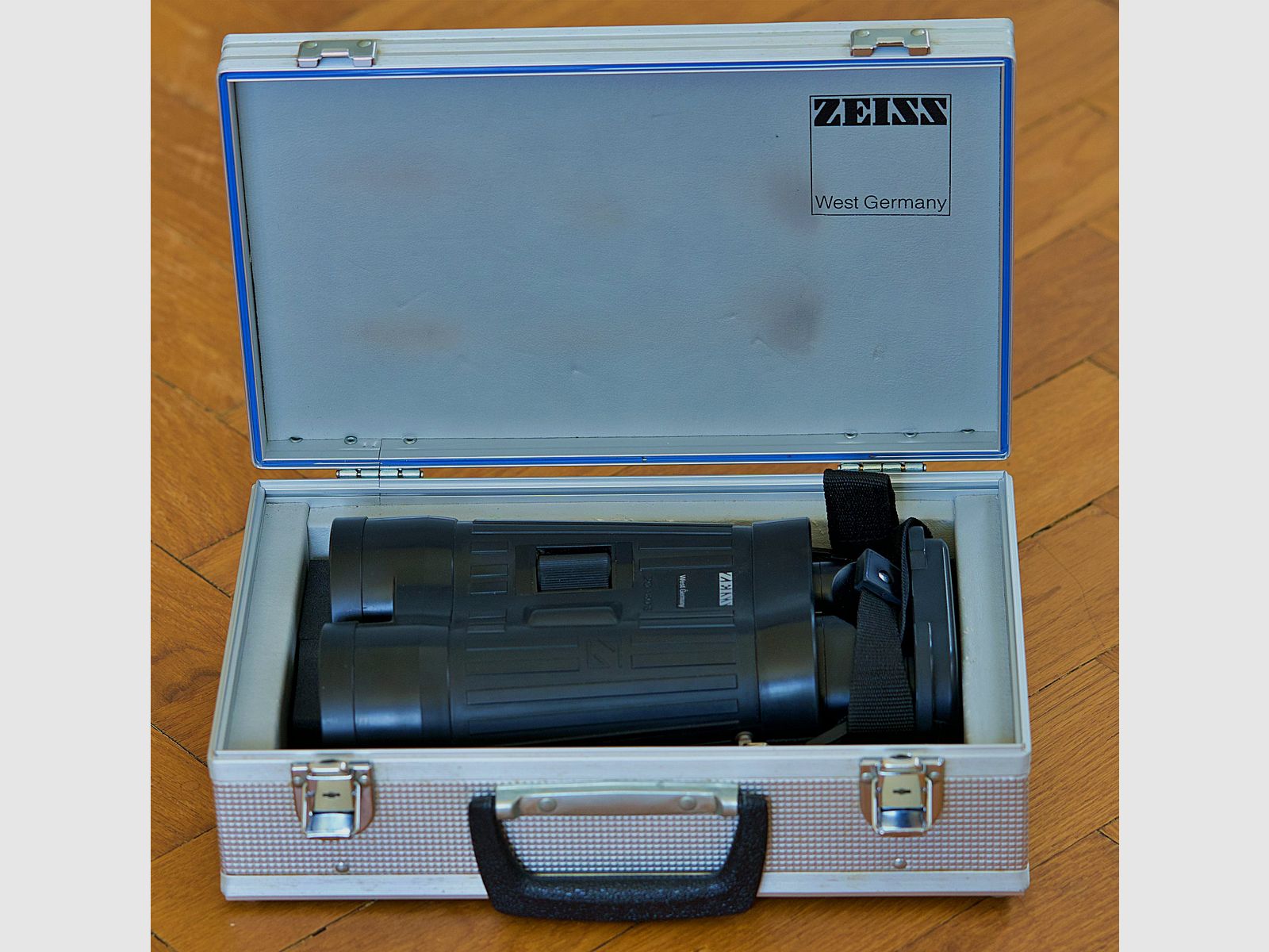 Zeiss 20 x 60 S