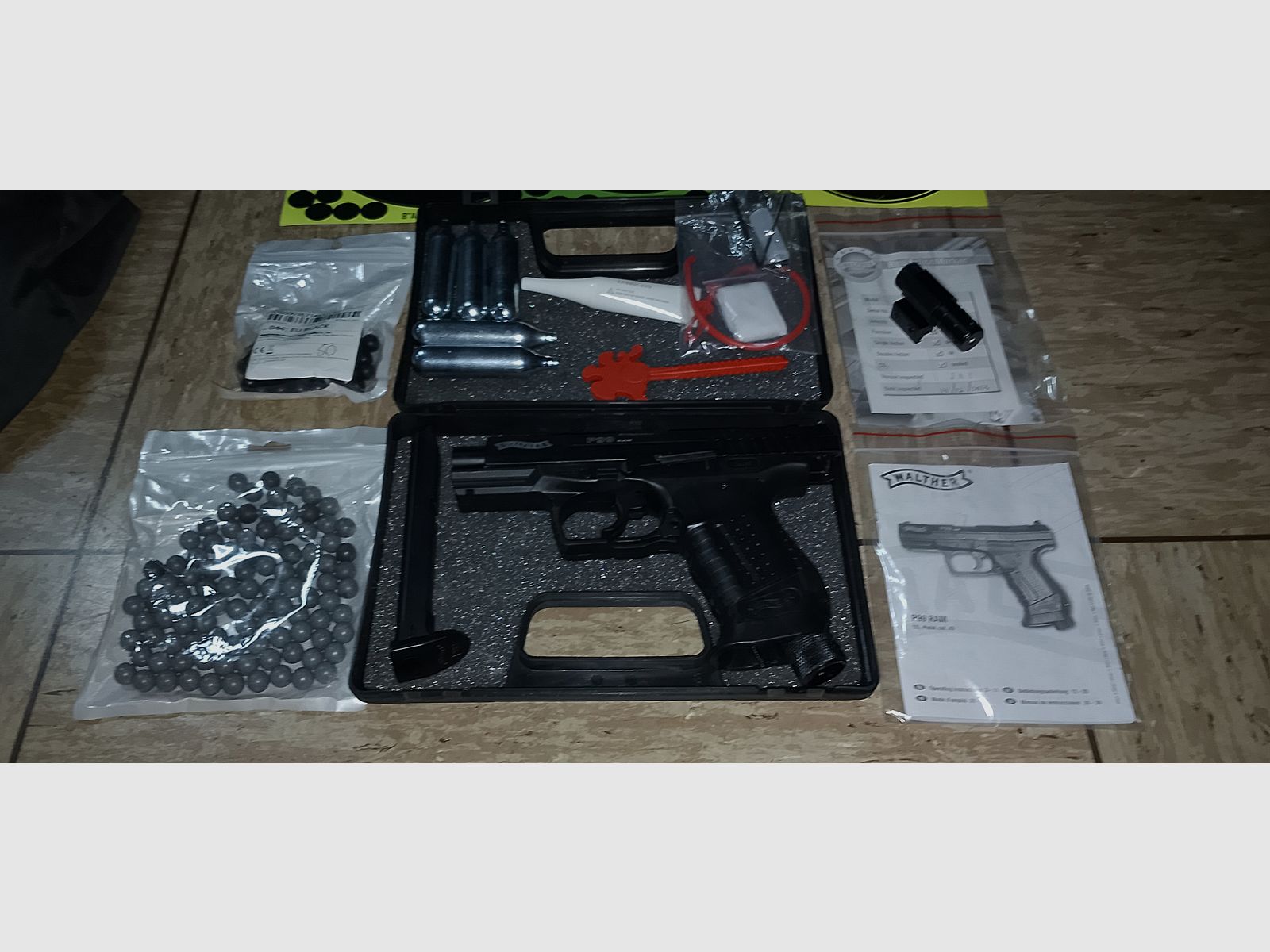 Walther P99 RAM mit Zubehör Laser Koffer Zielscheiben  Rubberballs Polyballs Set 