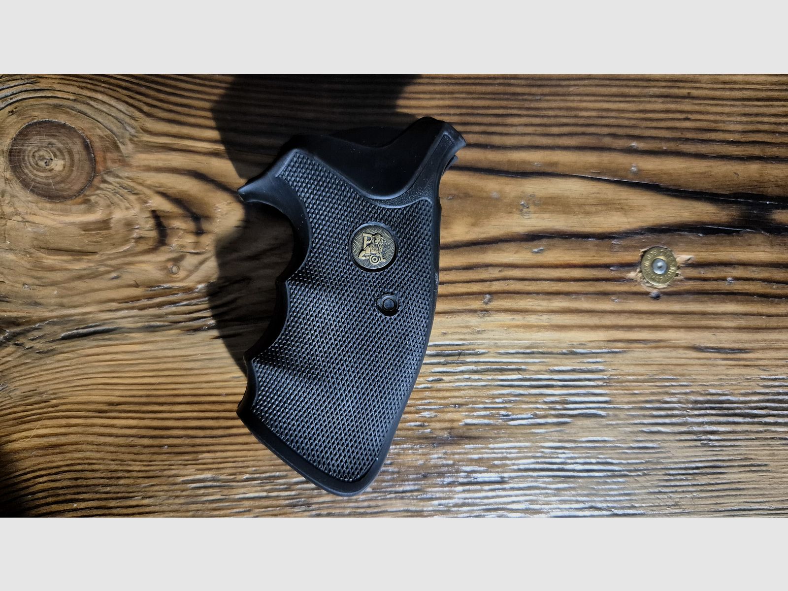 Revolver Smith Wesson mod  686 Griff Griffschalen