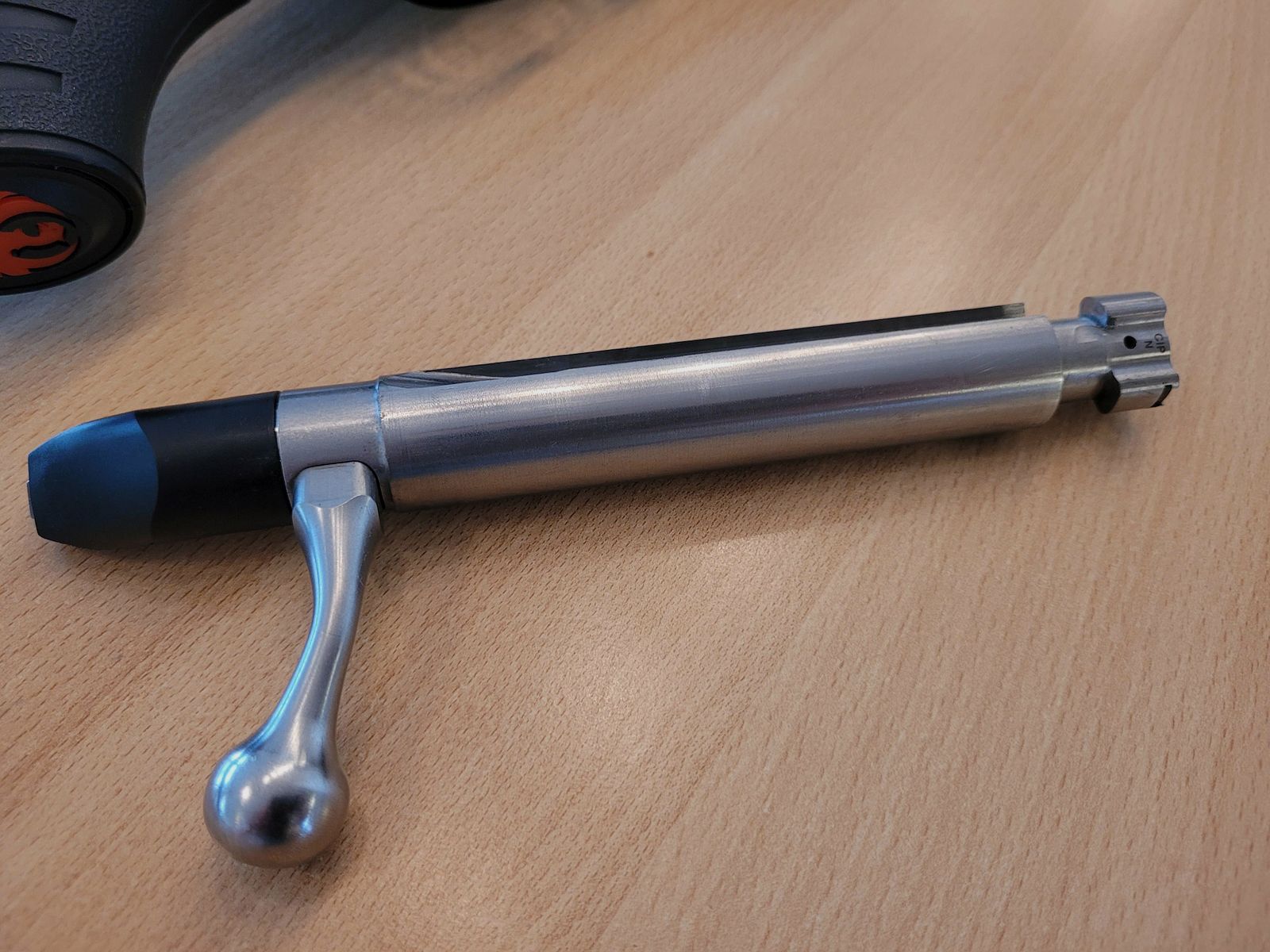 Fucile Magnum Ruger American .300 WinMag, il poco esigente con un po' di potenza, caccia in battuta, lunghe distanze