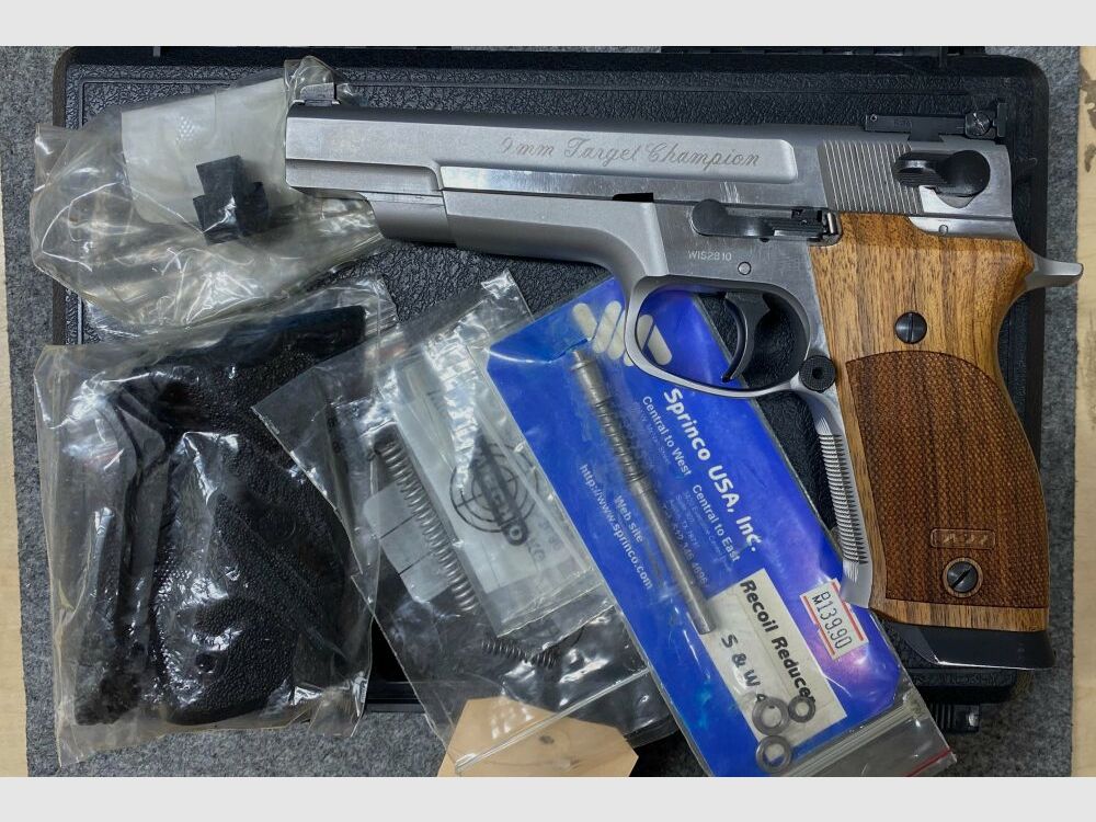 Smith & Wesson Target Champion, loop nr. 585 Performance 9mmLuger