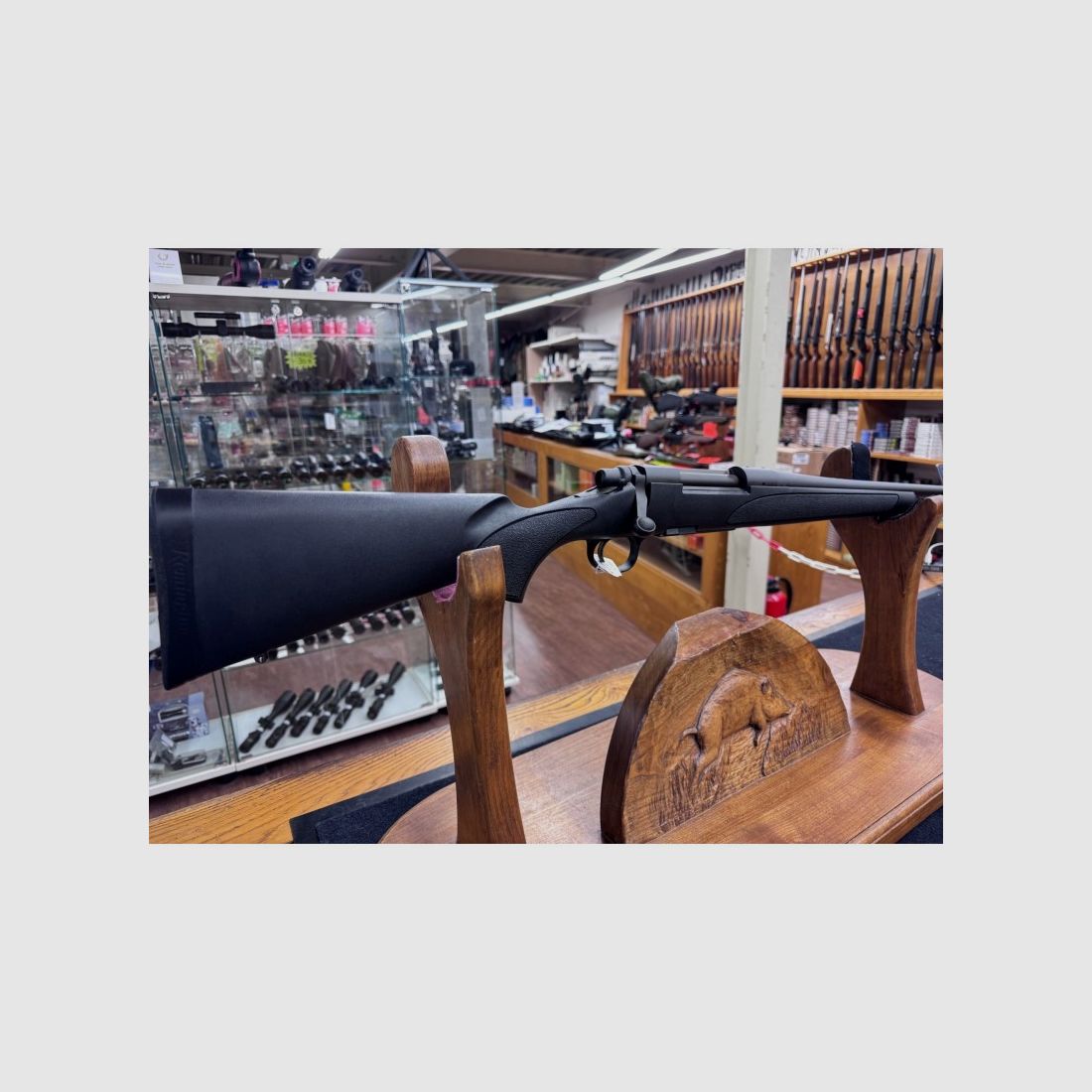 Remington 700 Composite 7x64 + Schalldämpfer, Bild 1 von 5