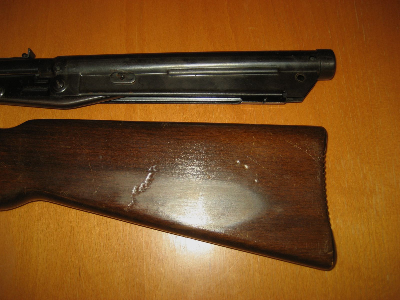 Diana Luftgewehr 16 zerlegt