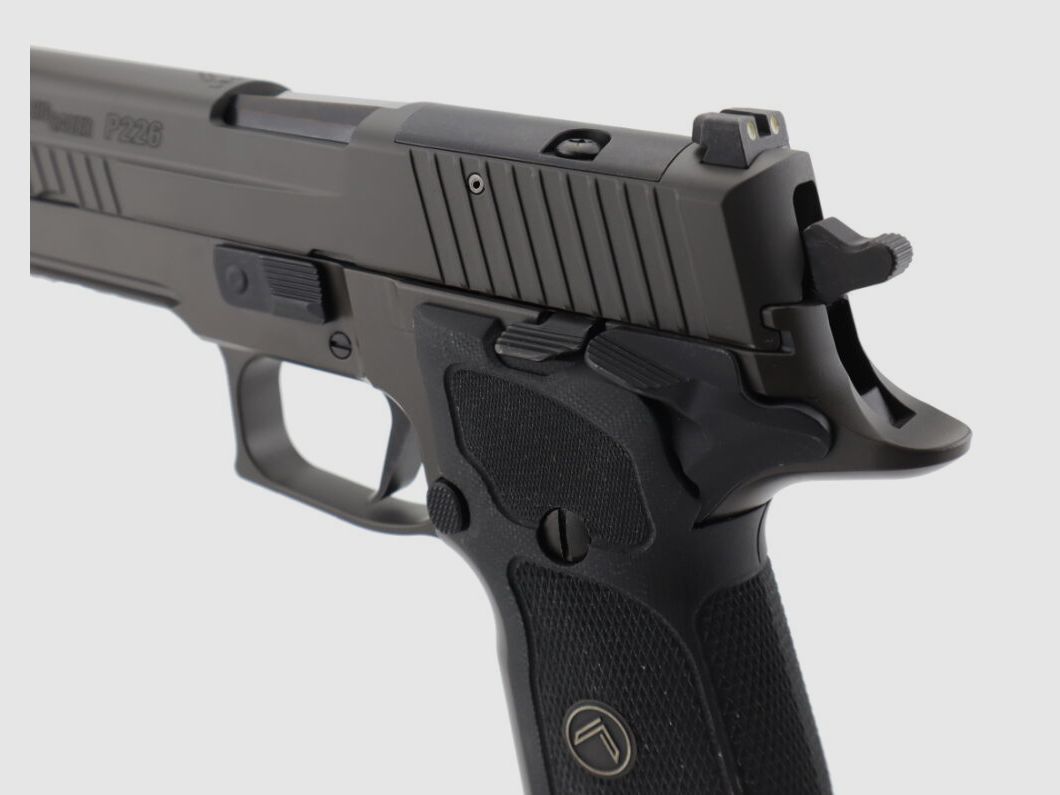 Sig Sauer P226 Legion SAO OR