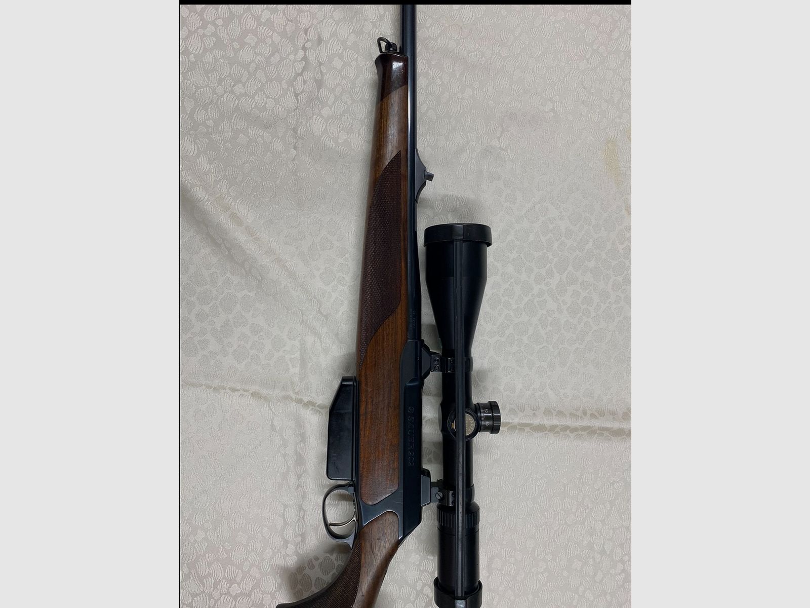 Sauer 202 8x68S mit Zeiss Victory Variopoint 3-12x56T mit Balistikturm