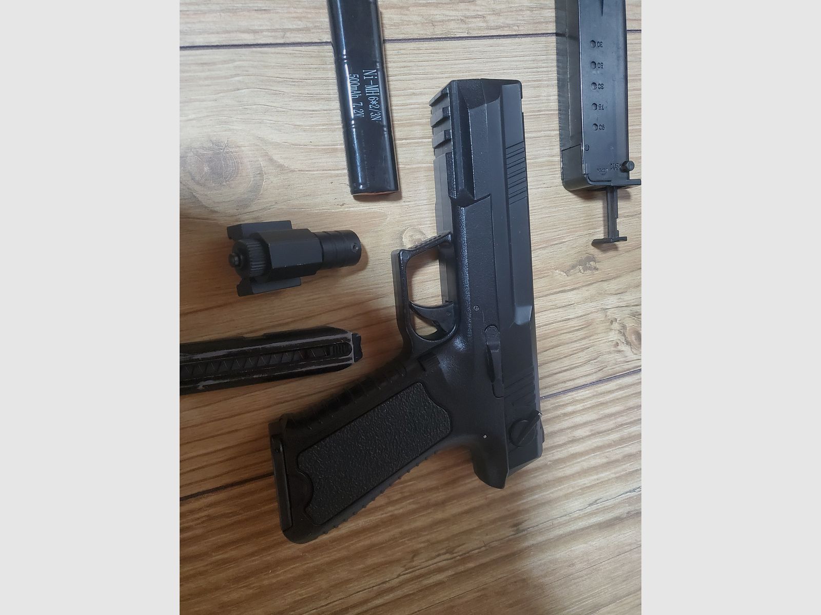 Softair Cyma CM 127 mit Zubehör für Bastler 