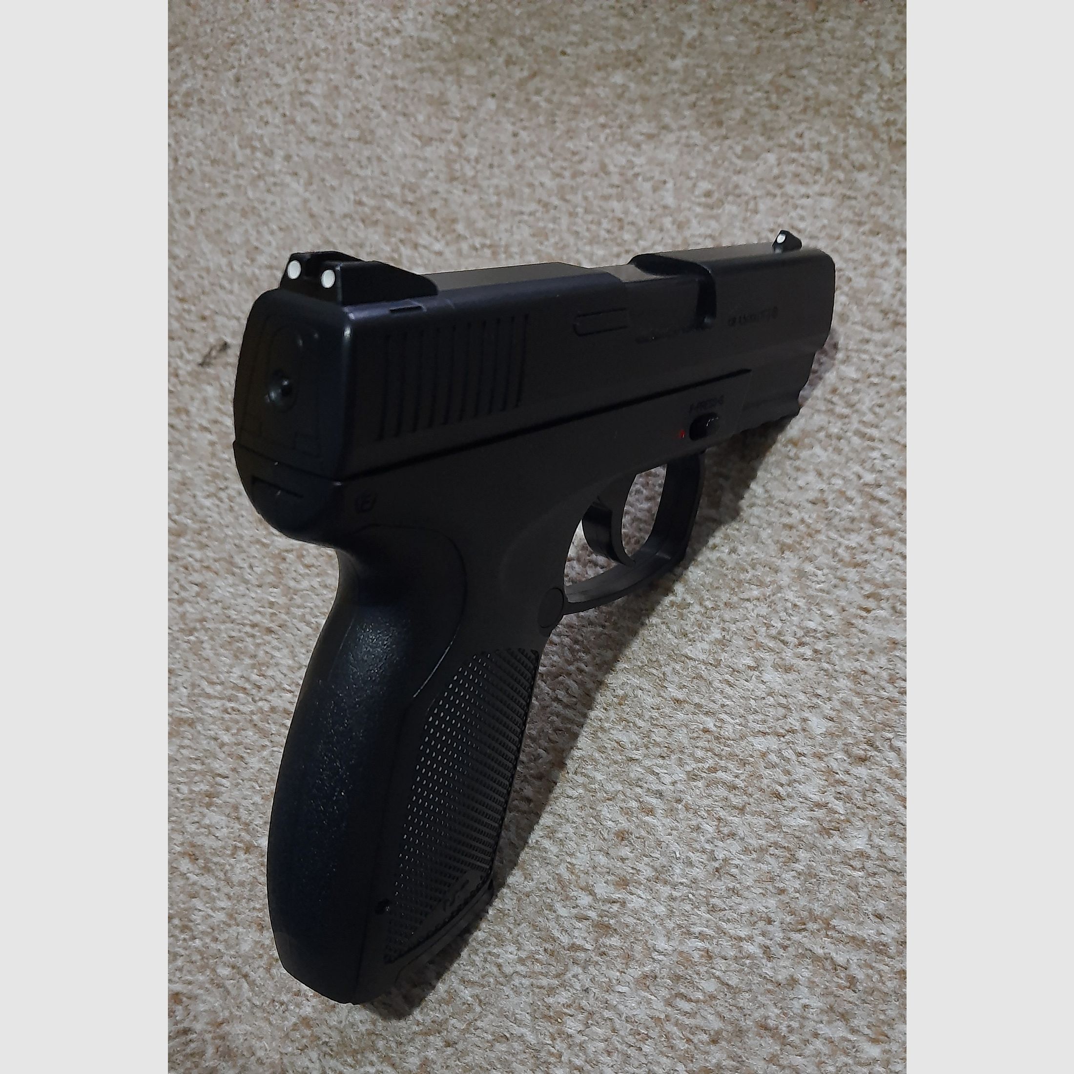 UX CO² Pistole Tactical Defence 45 TPD