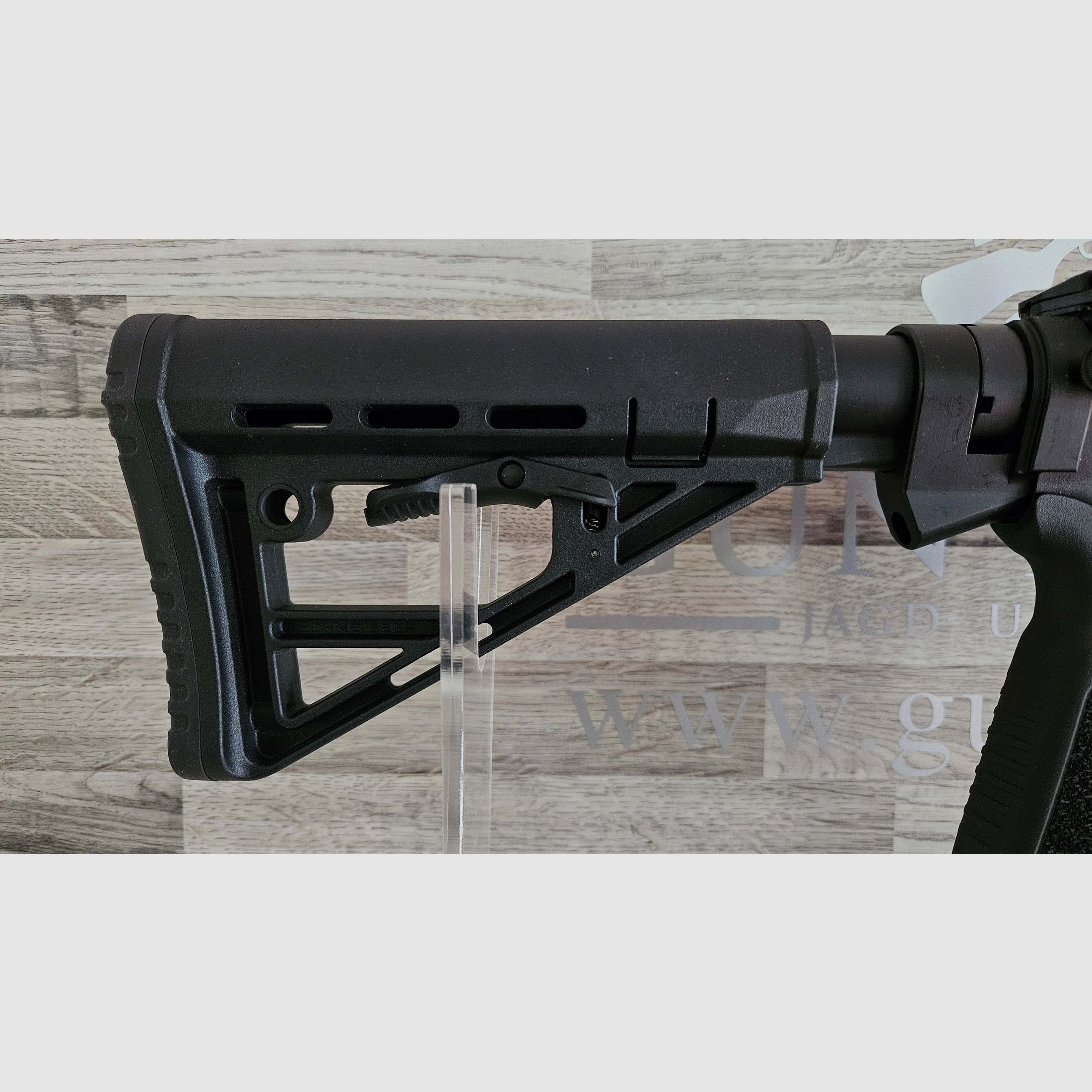 Neuware vom Fachhandel - Schmeisser AR15 S4F Black 10,5" Kal. .223Rem.