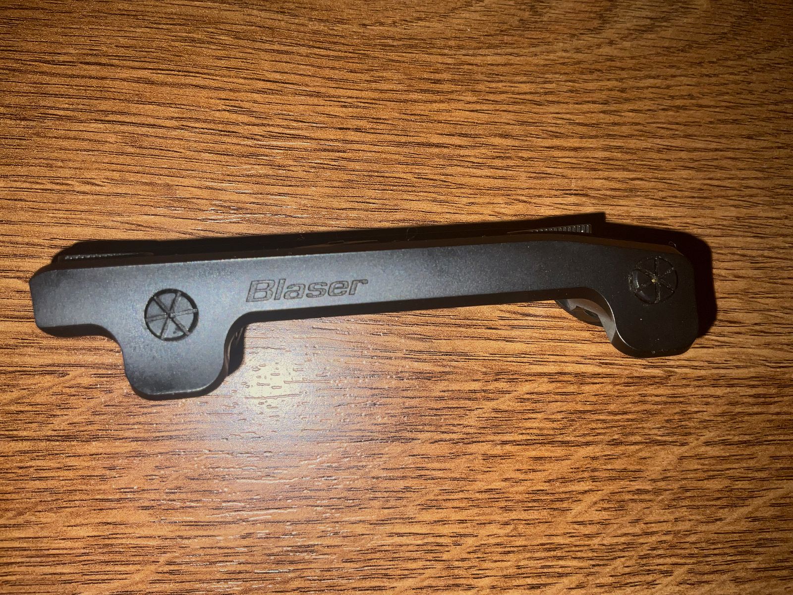 Montaje de silla Blaser para riel interno Zeiss