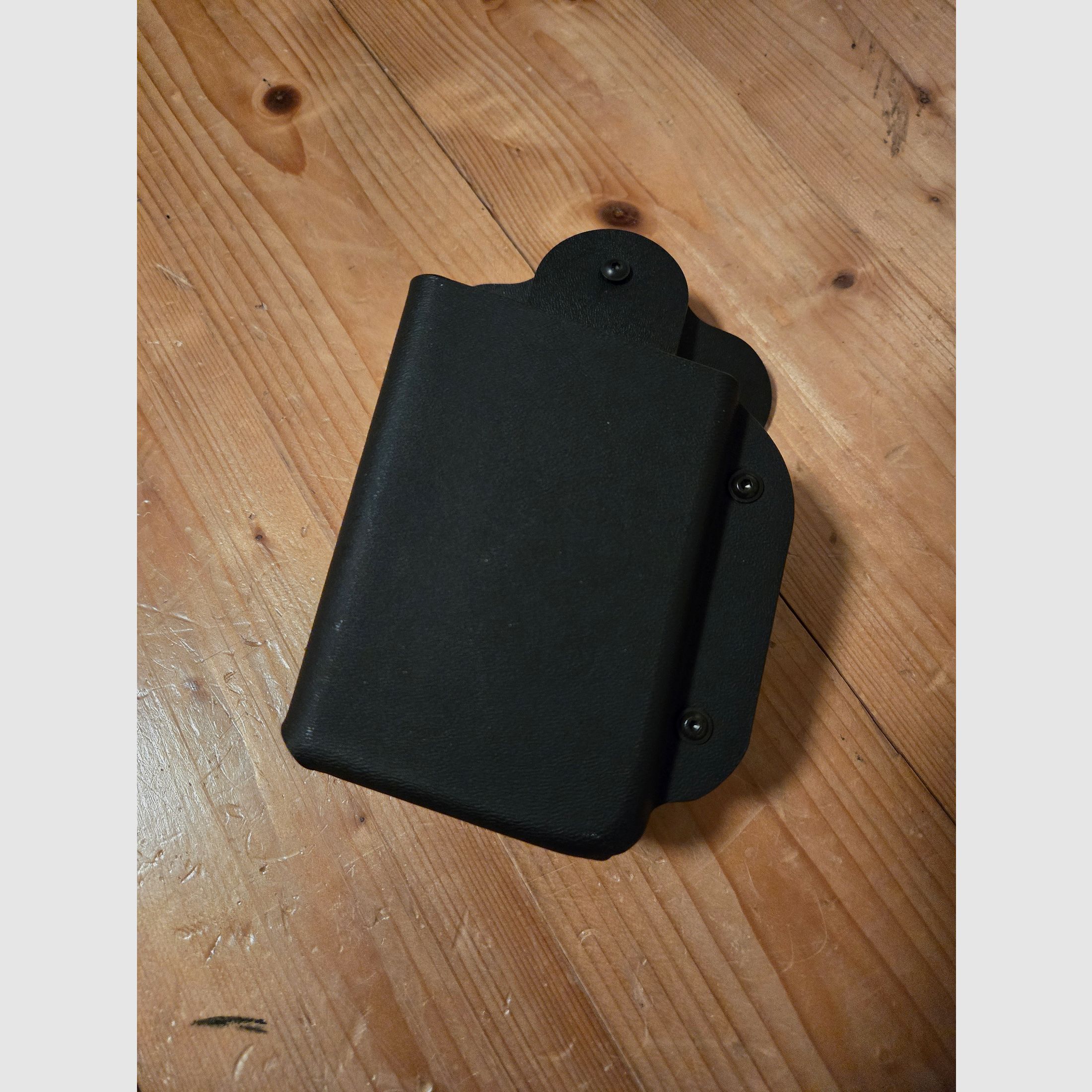 4x Saiga Vepr Molot etc. 12 magazine holster pouch holder Kydex as new FREY IPSC