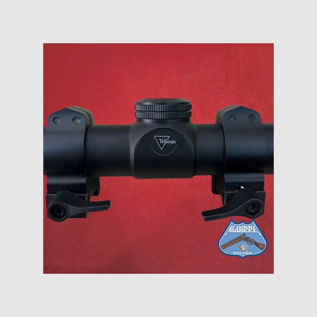 Visore Trijicon AccuPoint 1.25-4×24 con reticolo illuminato e anelli Warne smontabili, immagine 6 di 7