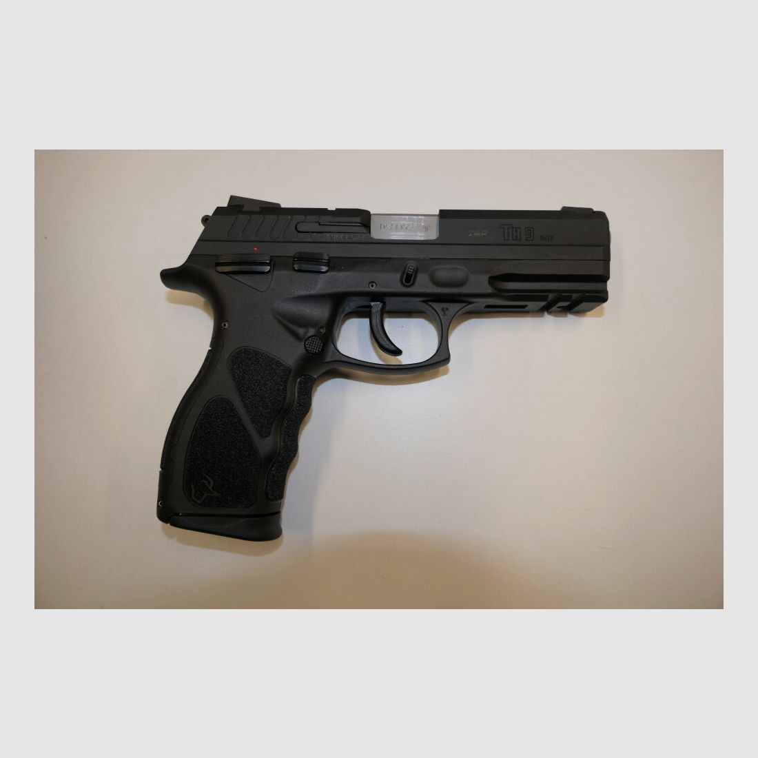 Taurus TH 9