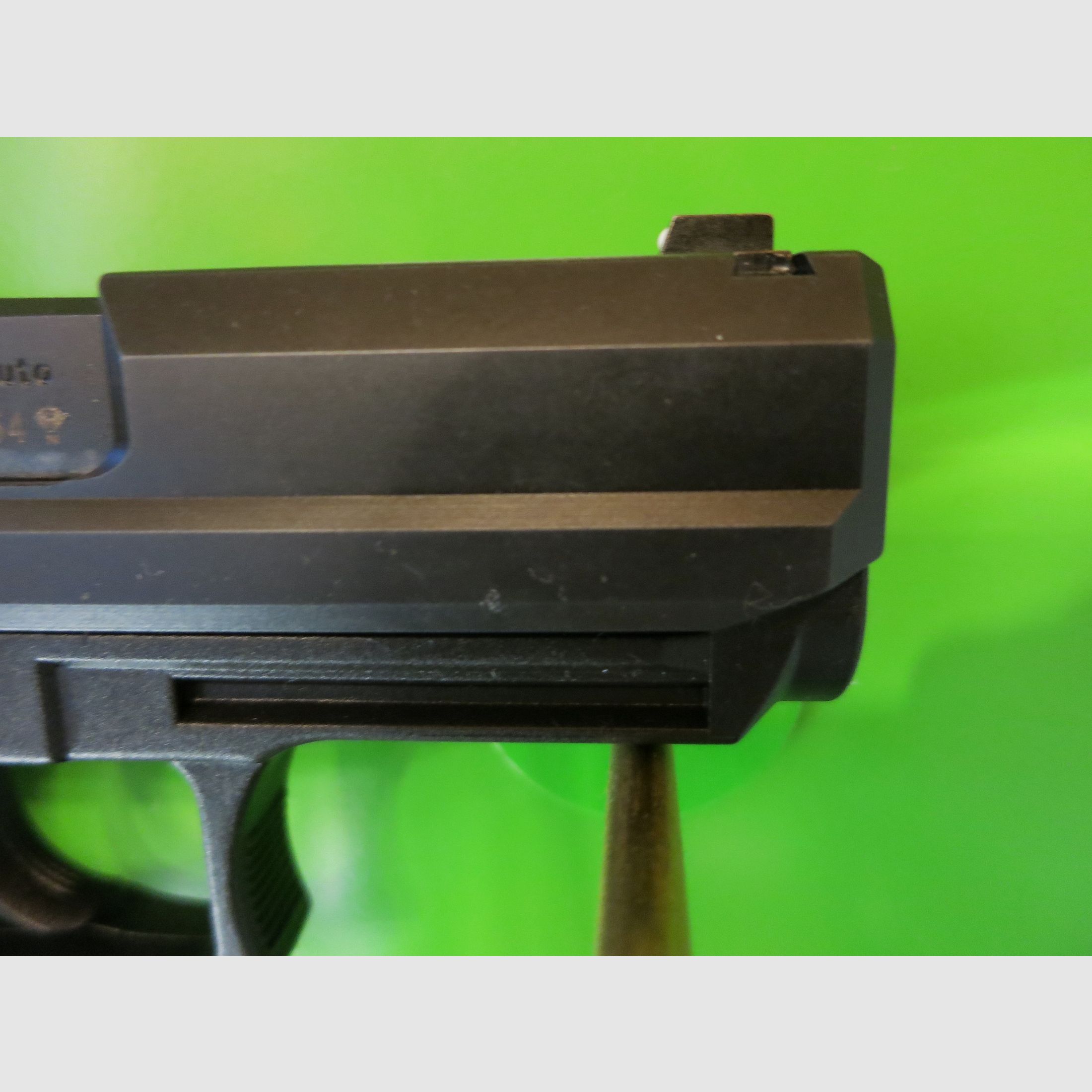 Heckler & Koch USP Compact (Uniwersalny Pistolet Samopowtarzalny), .45 ACP       #80-