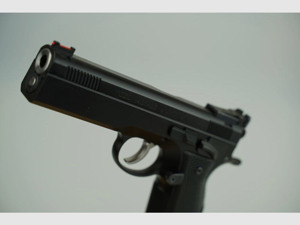 CZC Europe A01 Long Dustcover