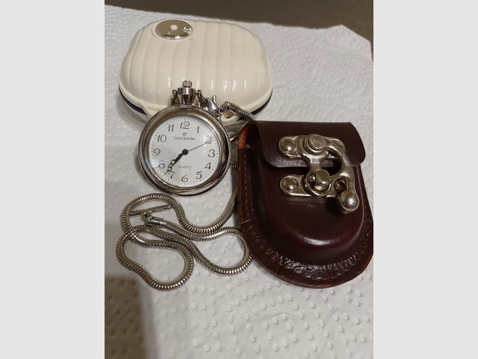 Zakhorloge van Louis Jordan met leren etui