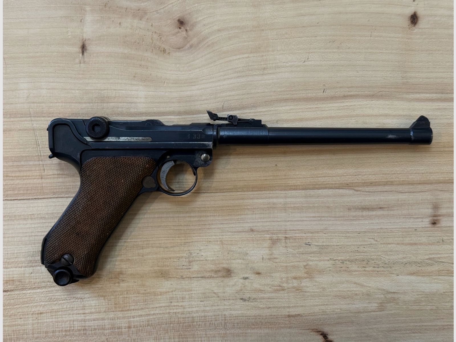P08 con números coincidentes de 1917 cal. 9mm Luger - muy bien conservado