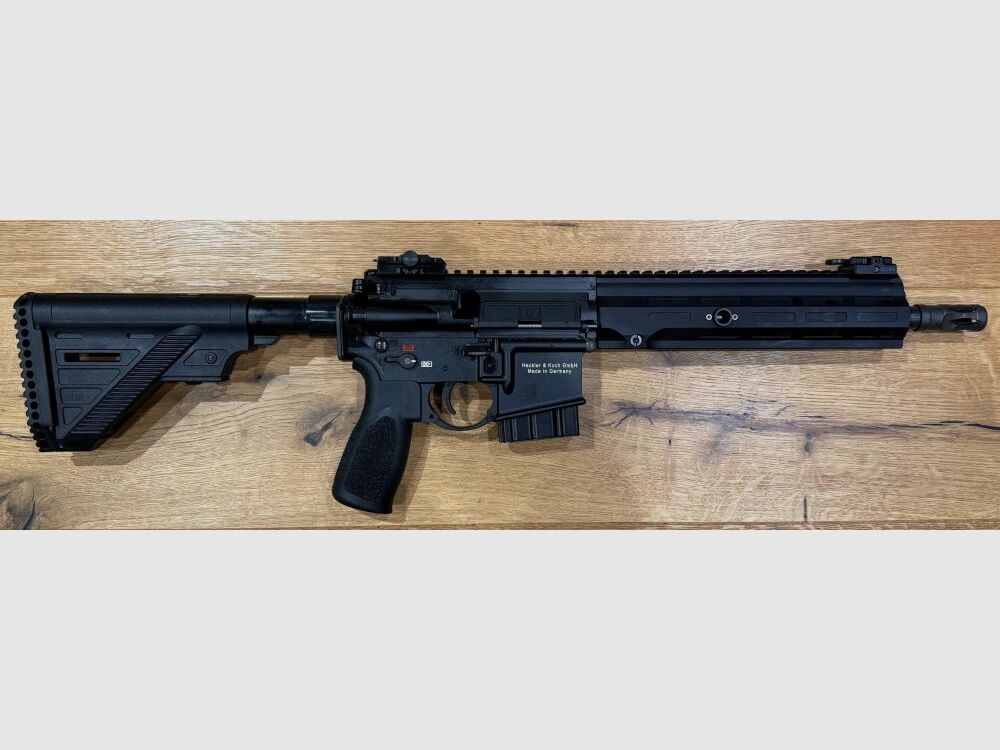 Heckler und Koch MR223, version A3, cal. .223 Rem., 11", noir, garde-main fermé