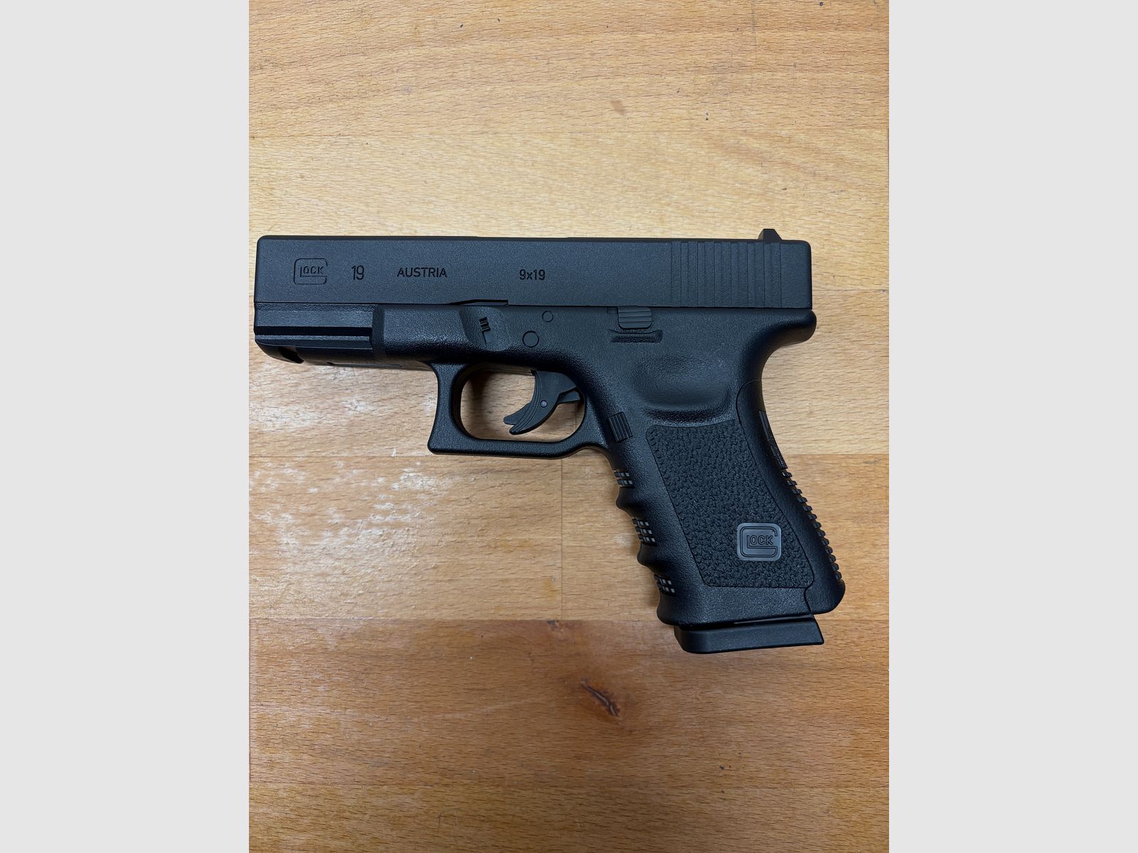 GLOCK 19 Gen4 MOS 4,5 mm (.177) BB 