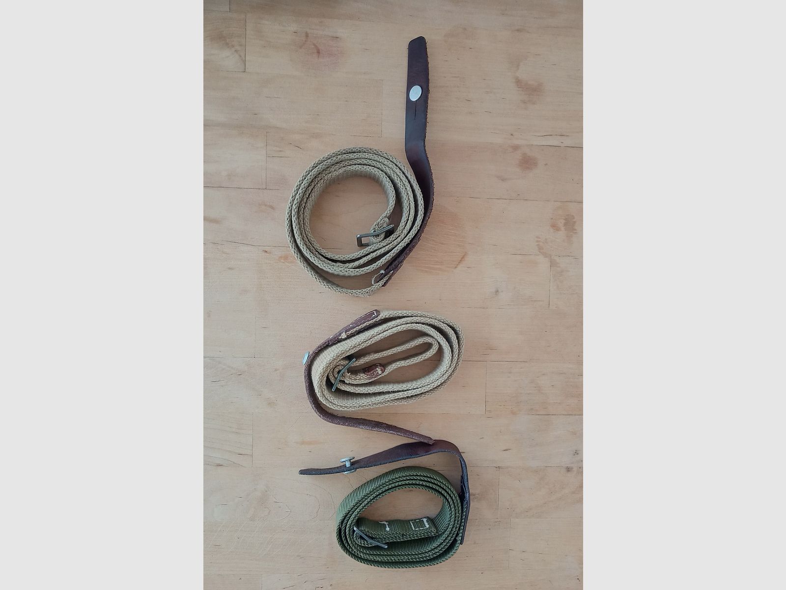 3 gebrauchte Samopal SA VZ.58 Gewehrriemen auch gut geeignet für das Xisico MWN B5 Luftgewehr von Naunin