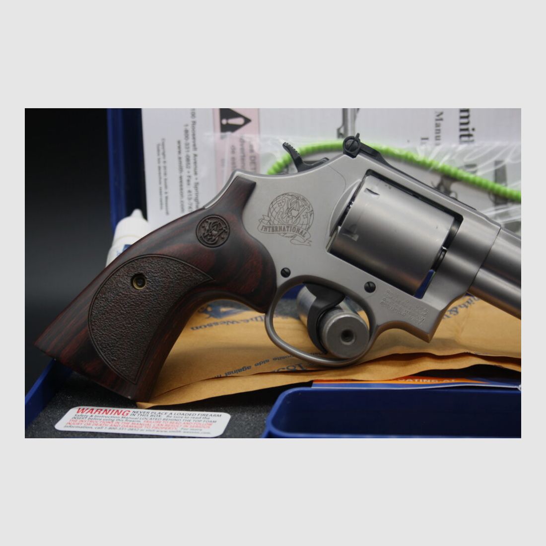 Smith & Wesson 686 International 6" .357 Magnum 686 International
