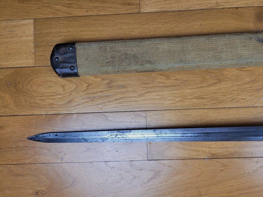 Schöner US-Kavalleriesäbel Modell 1913, genannt „Patton“ – Mit seiner Originalscheide – 1. WK – sehr guter Zustand, Bild 12 von 19