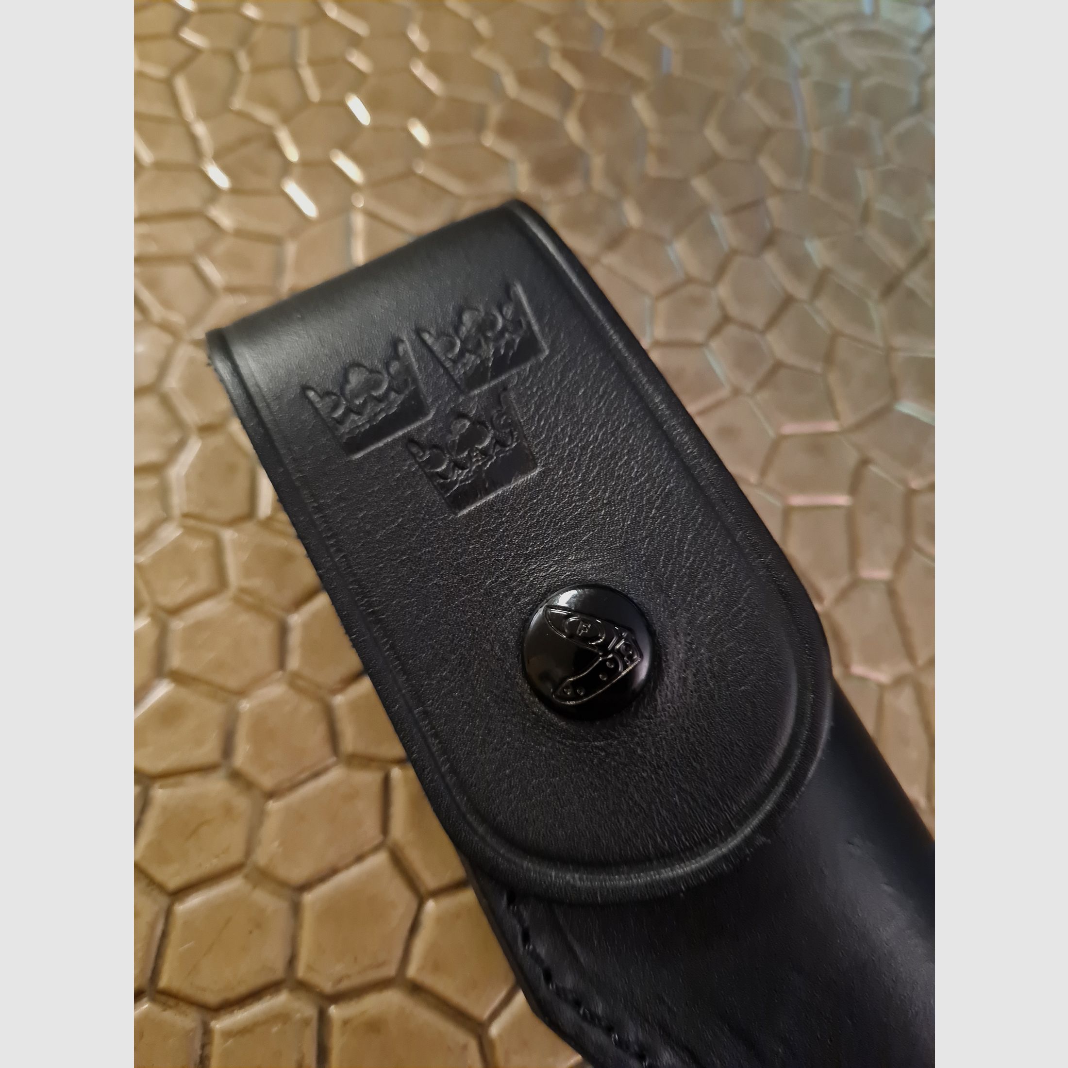 Fällkniven Model TK6 Three Crowns Hunter