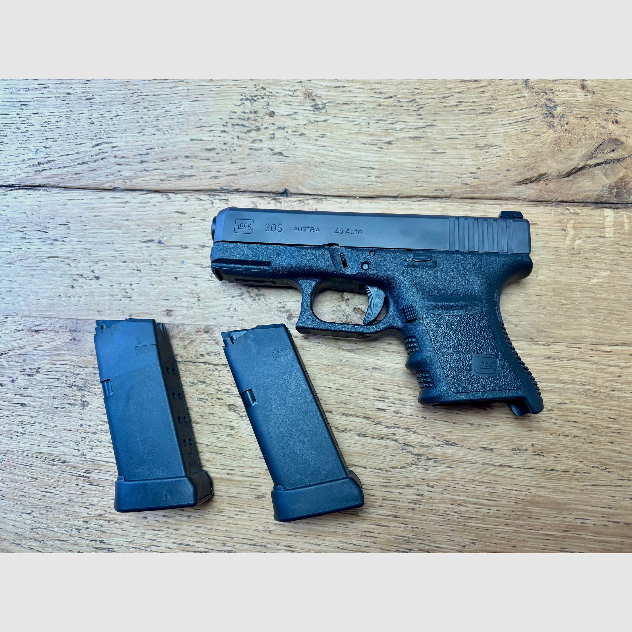 Glock Mod. 30 S Cal. .45Auto - ensemble complet - comme neuf