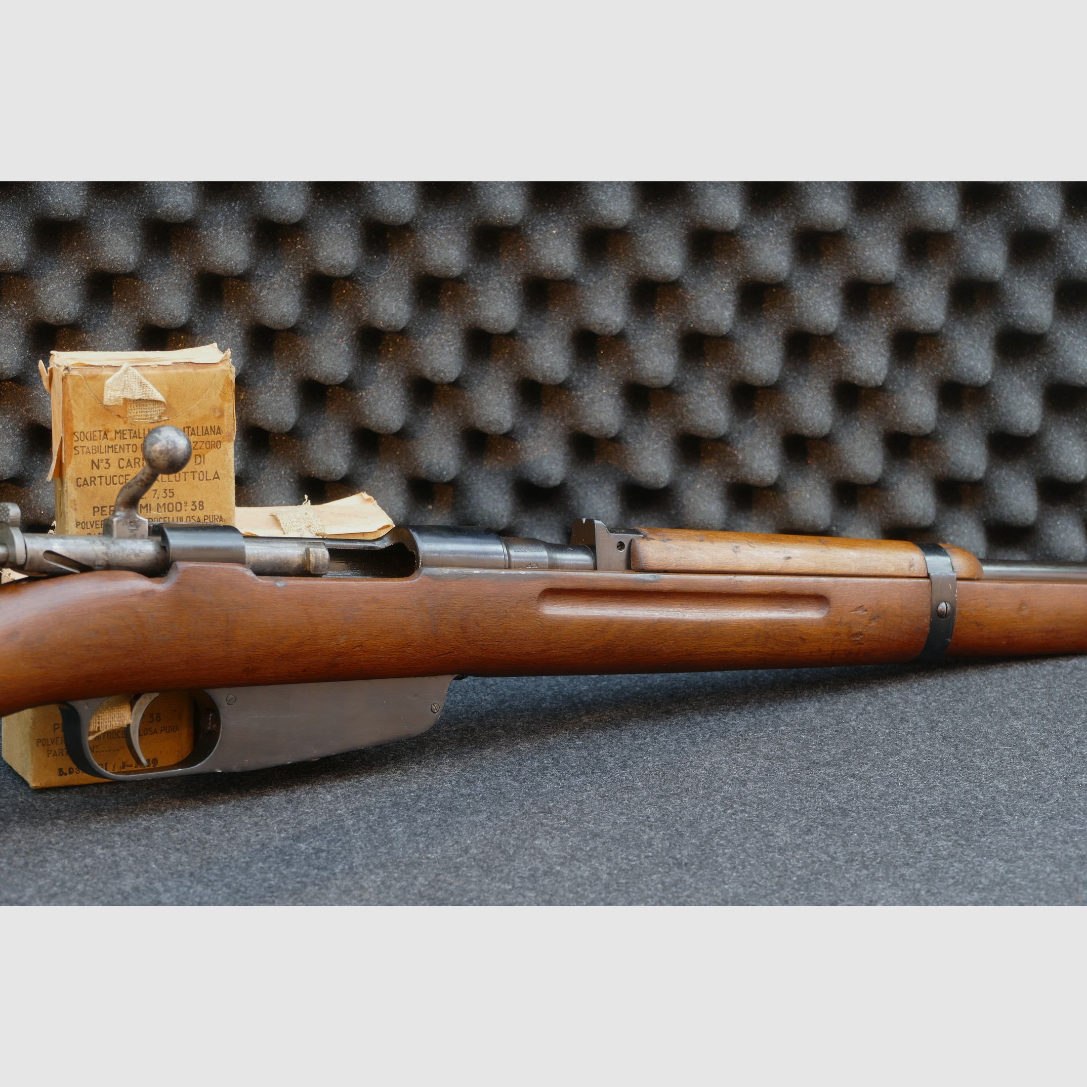 Carcano Mod. 1938 „Fucile Corto“, 7,35Carcano — 1939 — Calcio e sistema con lo stesso numero (fucile corto), ordinanza, collezionista