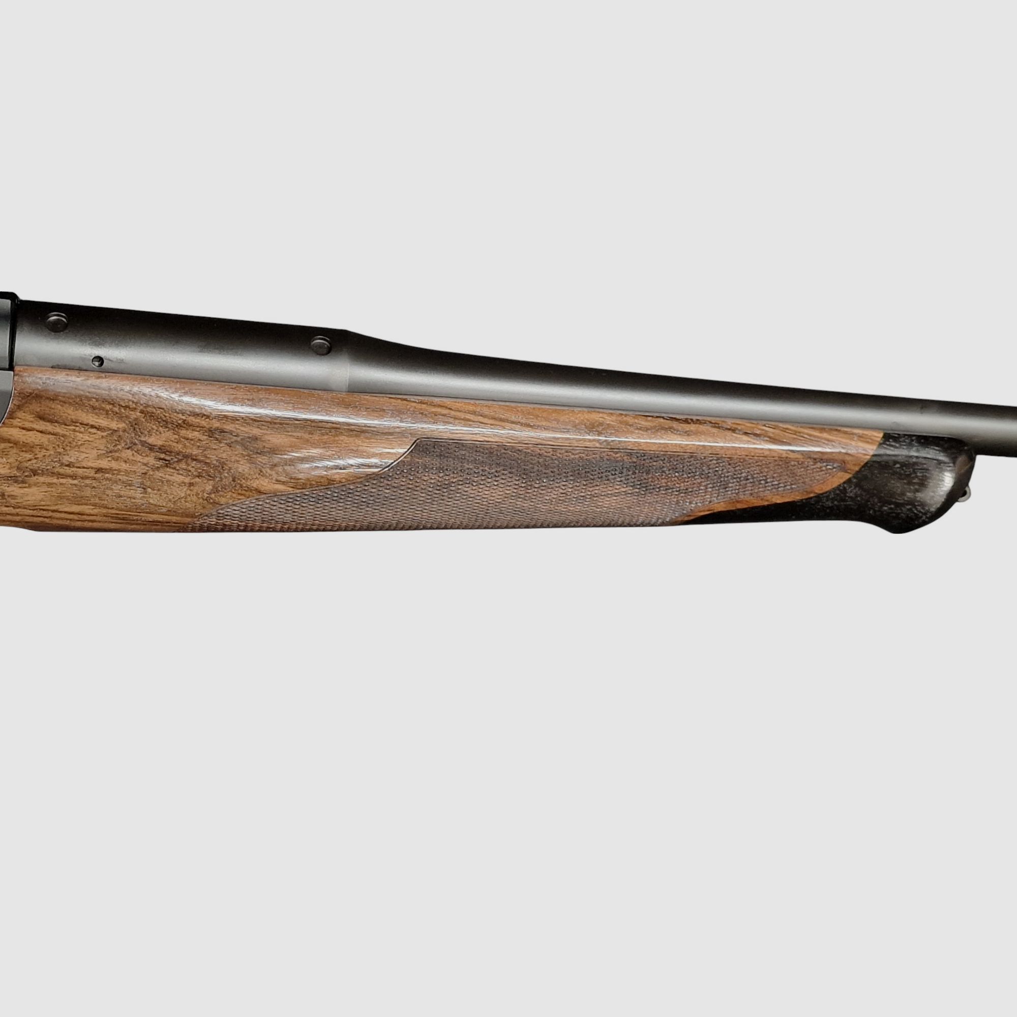 Blaser R8 Success Holz HK4 in den Kalibern 308Win, 30-06 Spring. oder 8x57JS LL 52cm mit M15x1 sofort verfügbar 