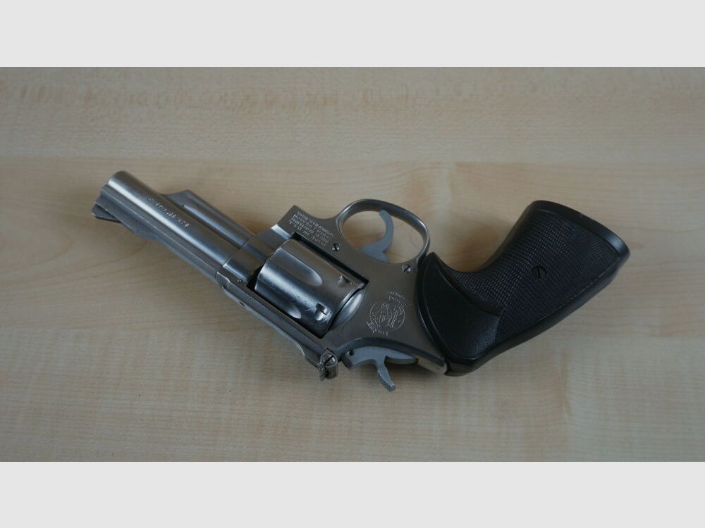 Smith & Wesson 66