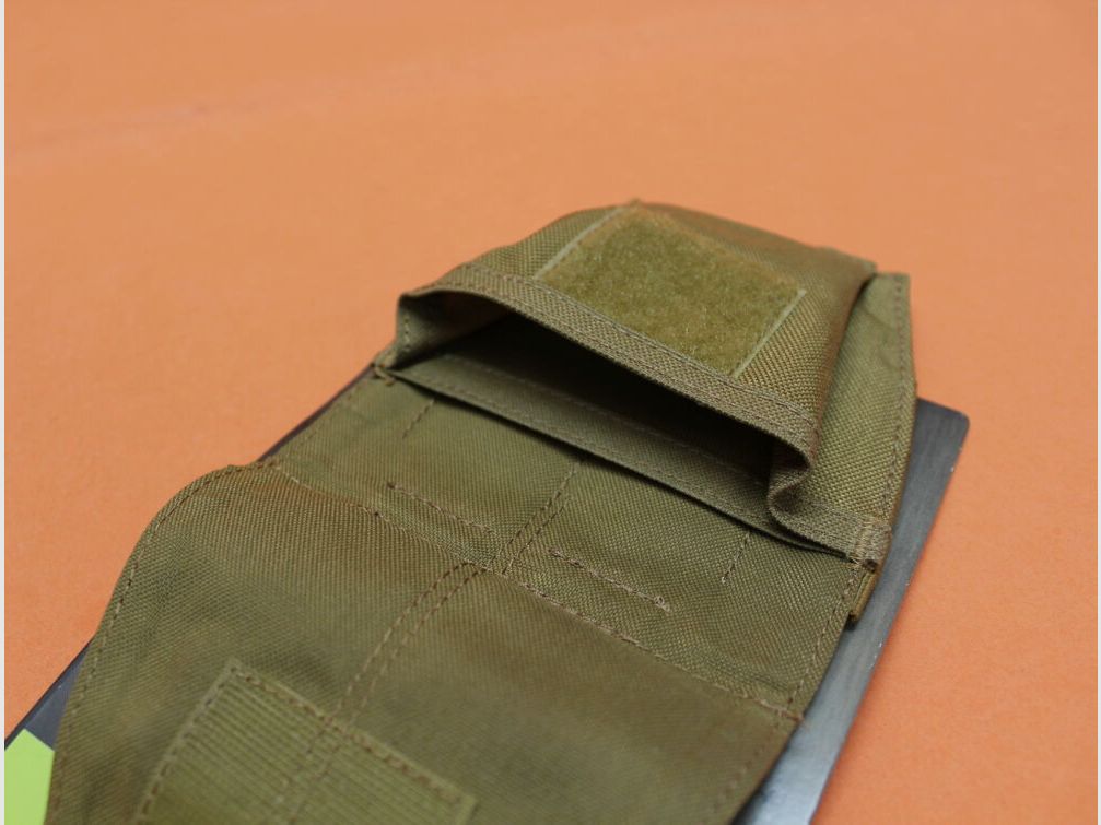 5.11 Cuff Case (58721) 131 Flat Dark Earth Bolsa para Esposas, Sistema SlickStick