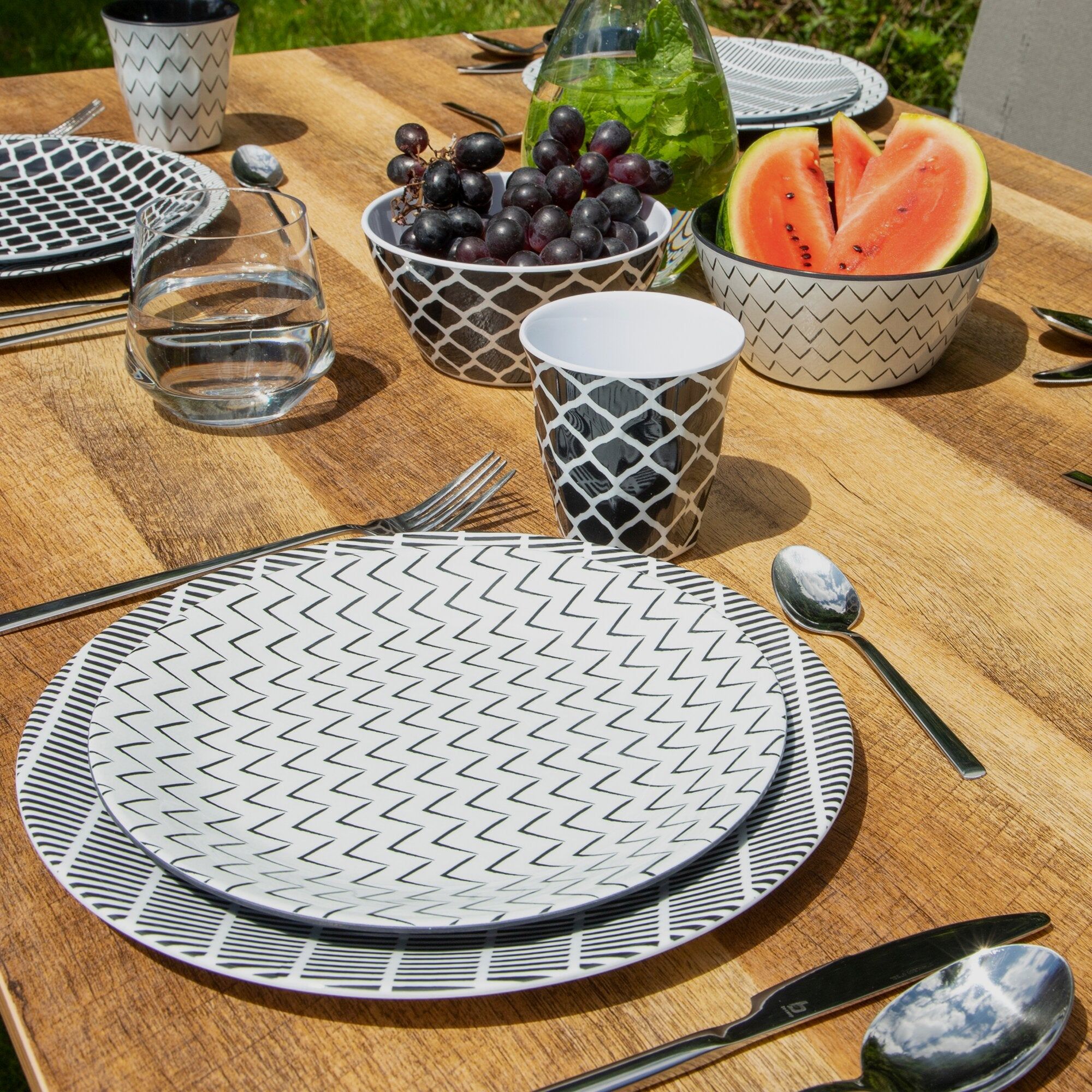 Dinnerware Set Mix & Match, 16-piece, blue/white, image 7 of 24