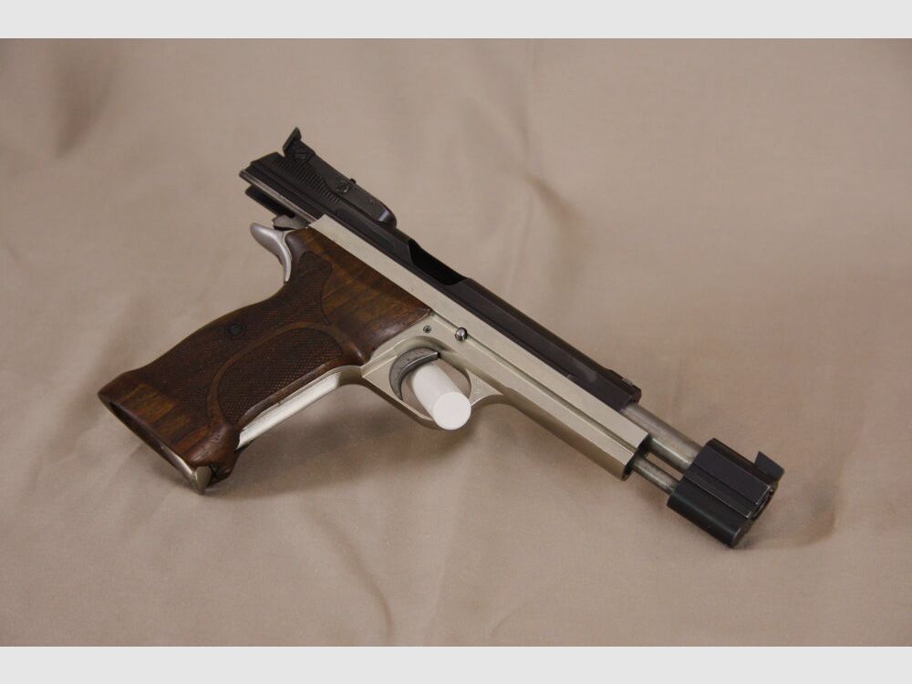 SIG P210