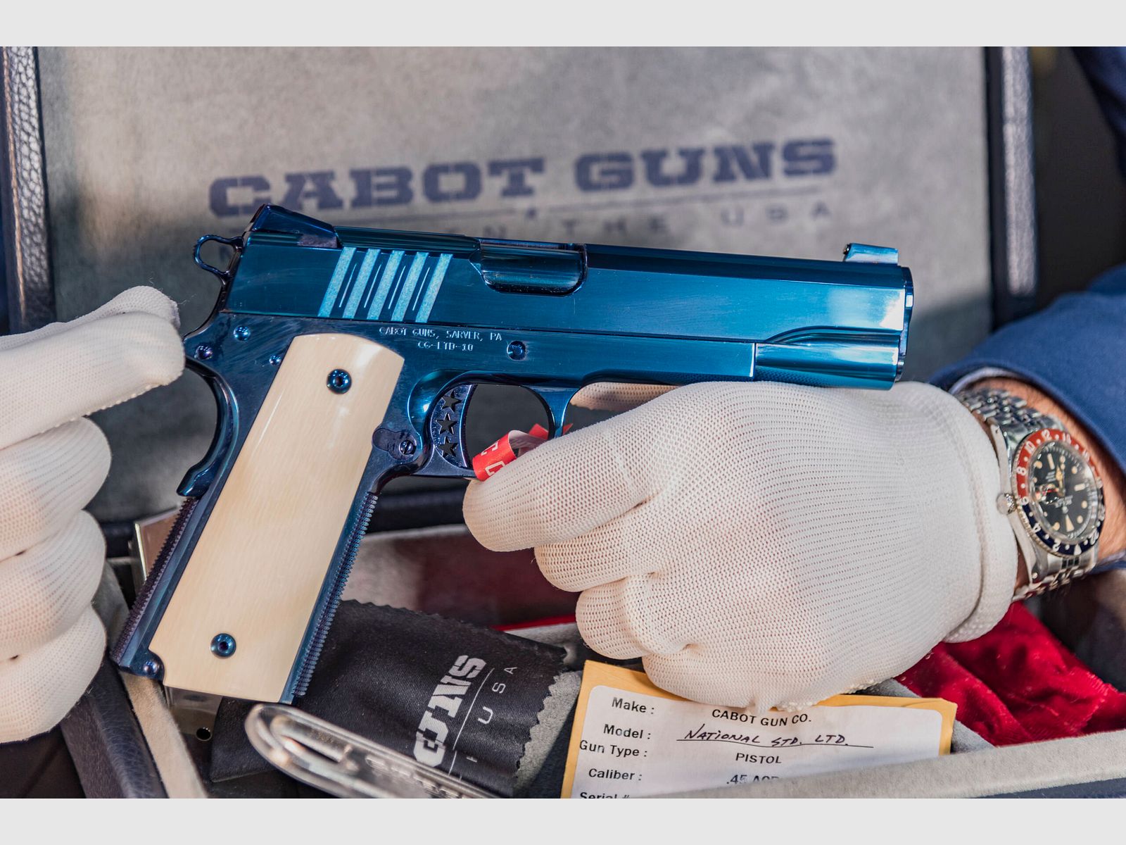 Cabot Guns Blue Deluxe Limited Edition, afbeelding 32 van 43