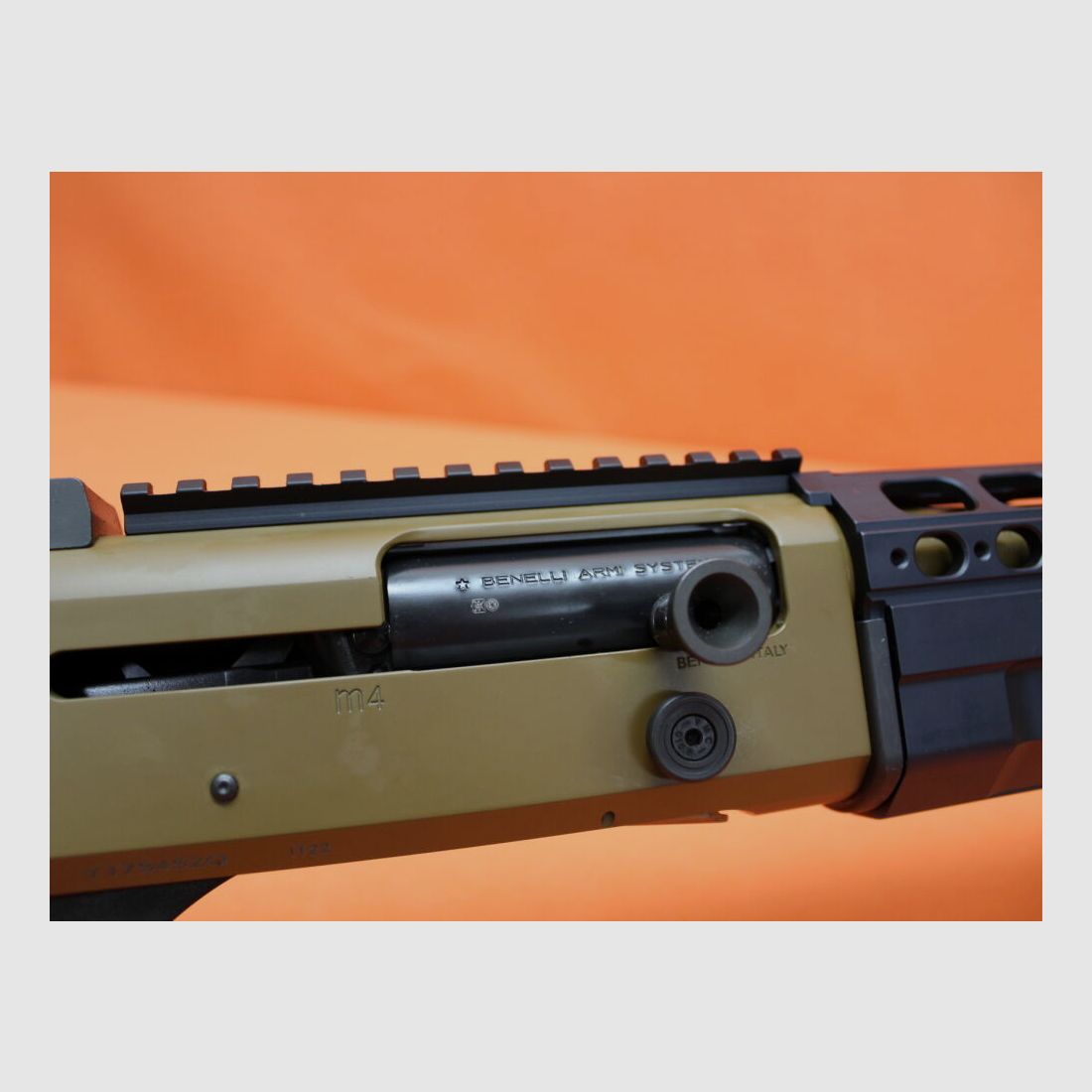 Benelli Ha.Flinte 12/76 Benelli M4 A1 TS BROWN 18,5" Lauf/ Multichoke/ Teleskop-Schaft/ Picatinny (M4T-PRO)