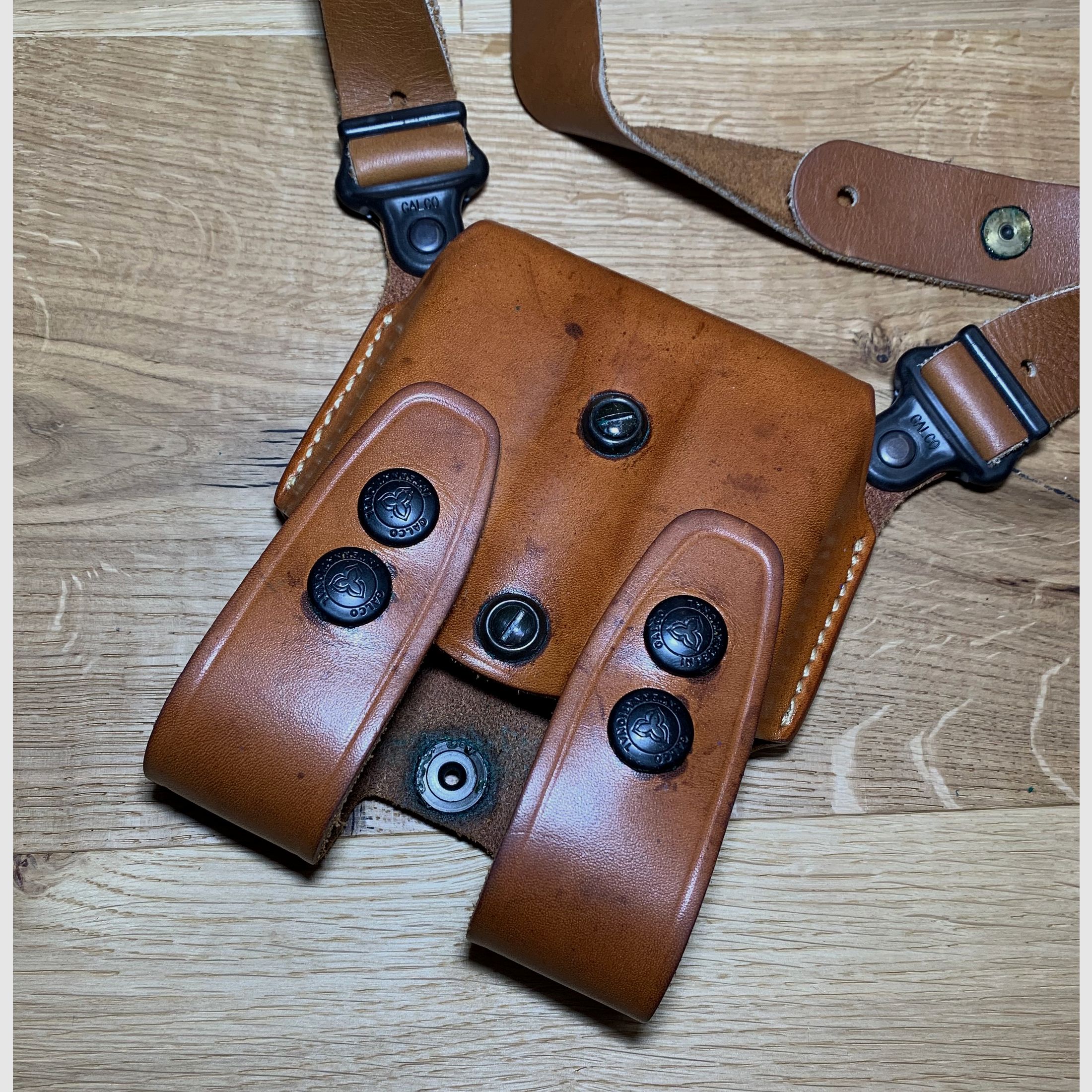 Galco shoulder holster MIAMI CLASSIC suitable for the Beretta Mod. 92 / 92F, WITHOUT pistol