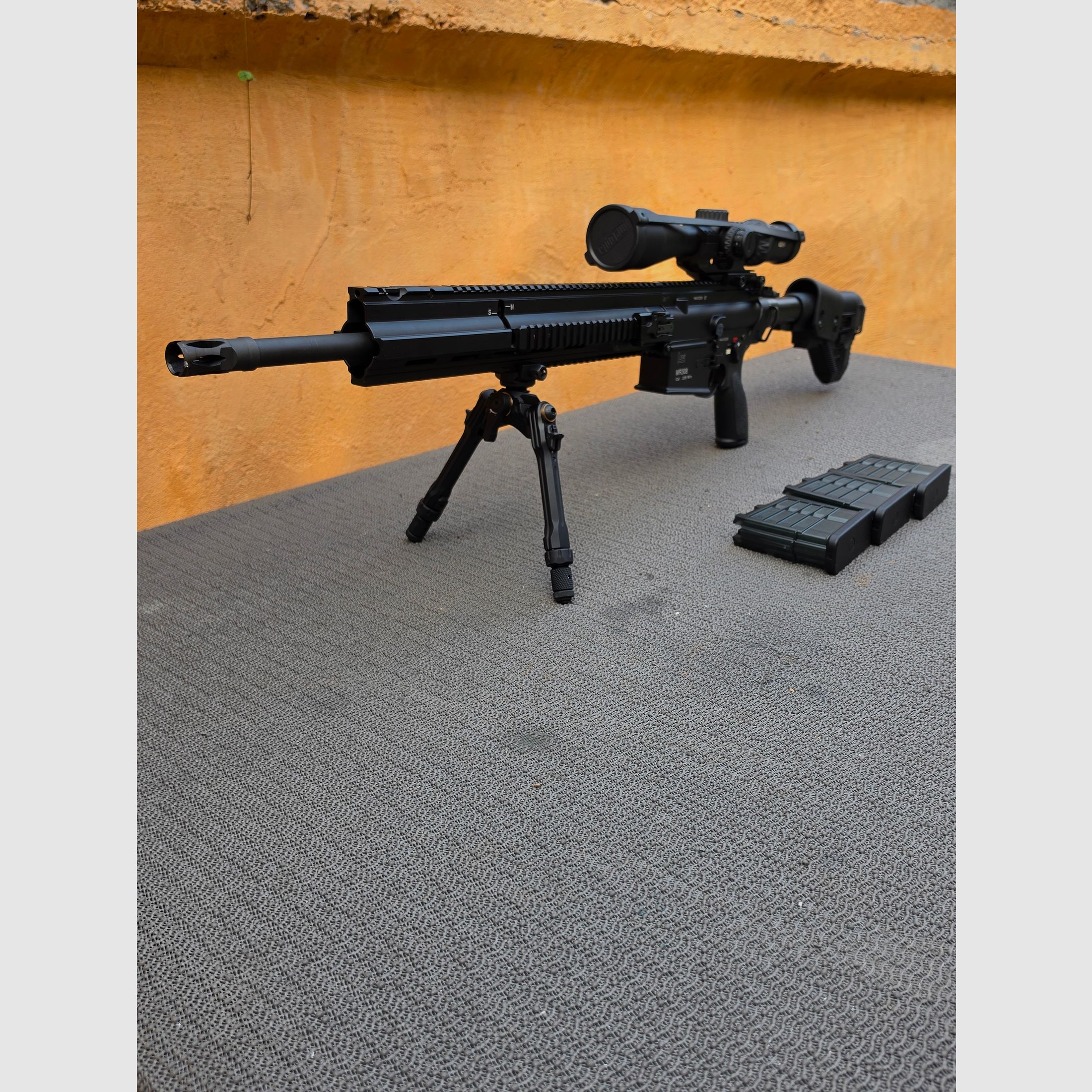HK MR308 A3-28