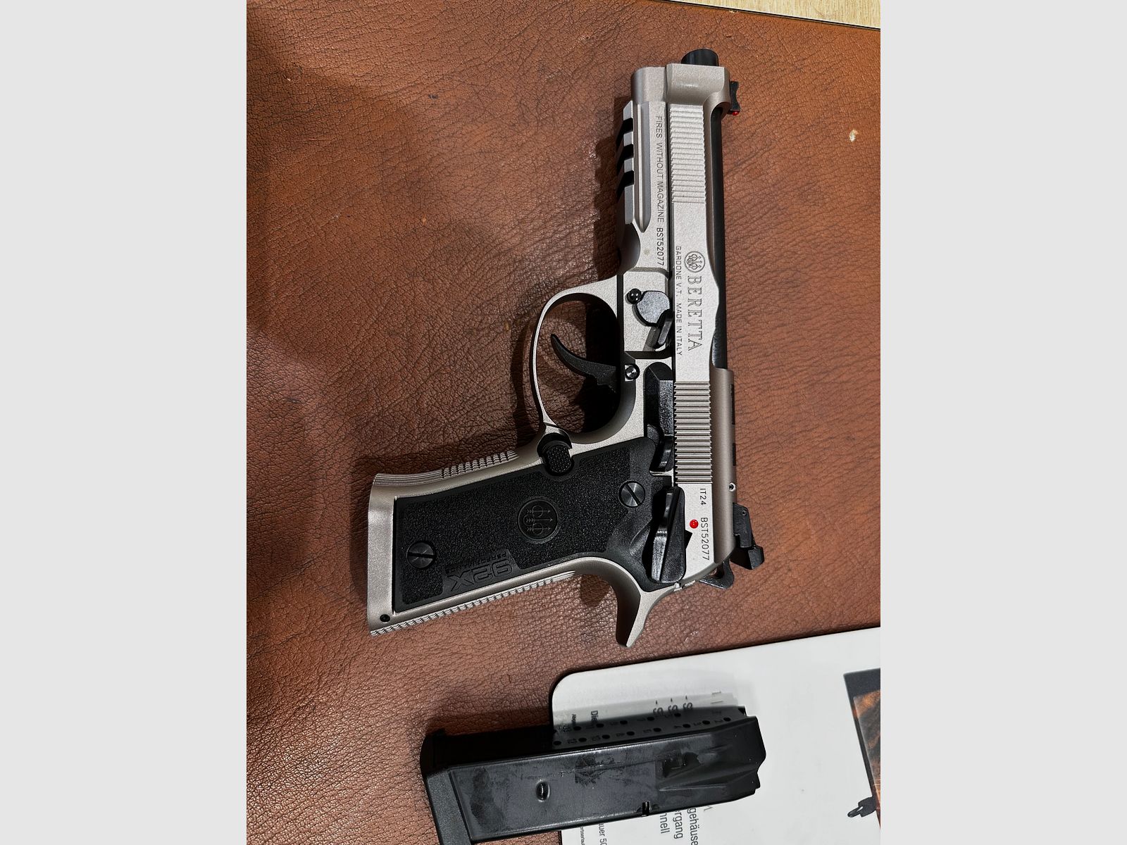 Beretta 92X Performance OR mit Red Dot Holosun