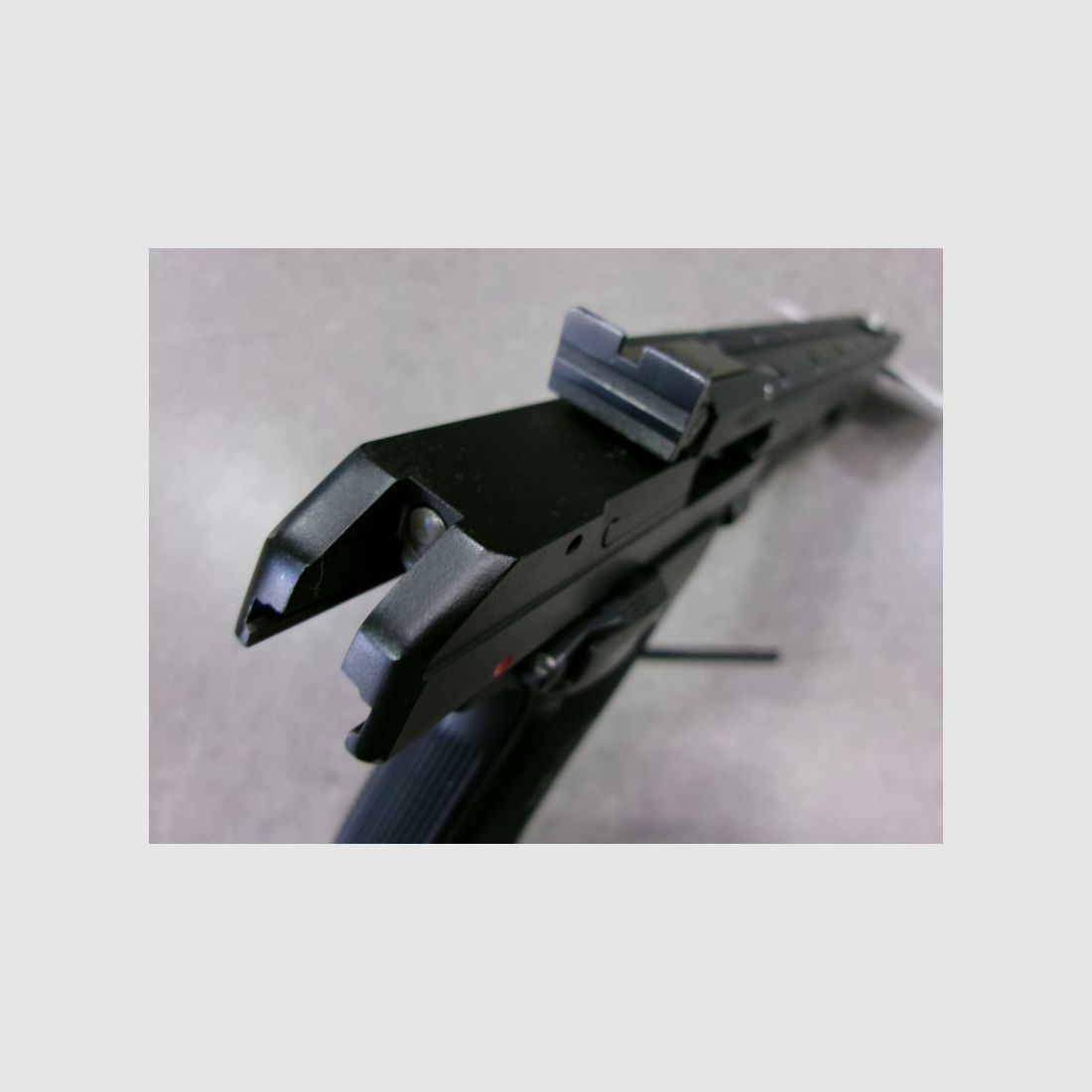BERETTA 87 TARGET .22LR używany, zdjęcie 5 z 8
