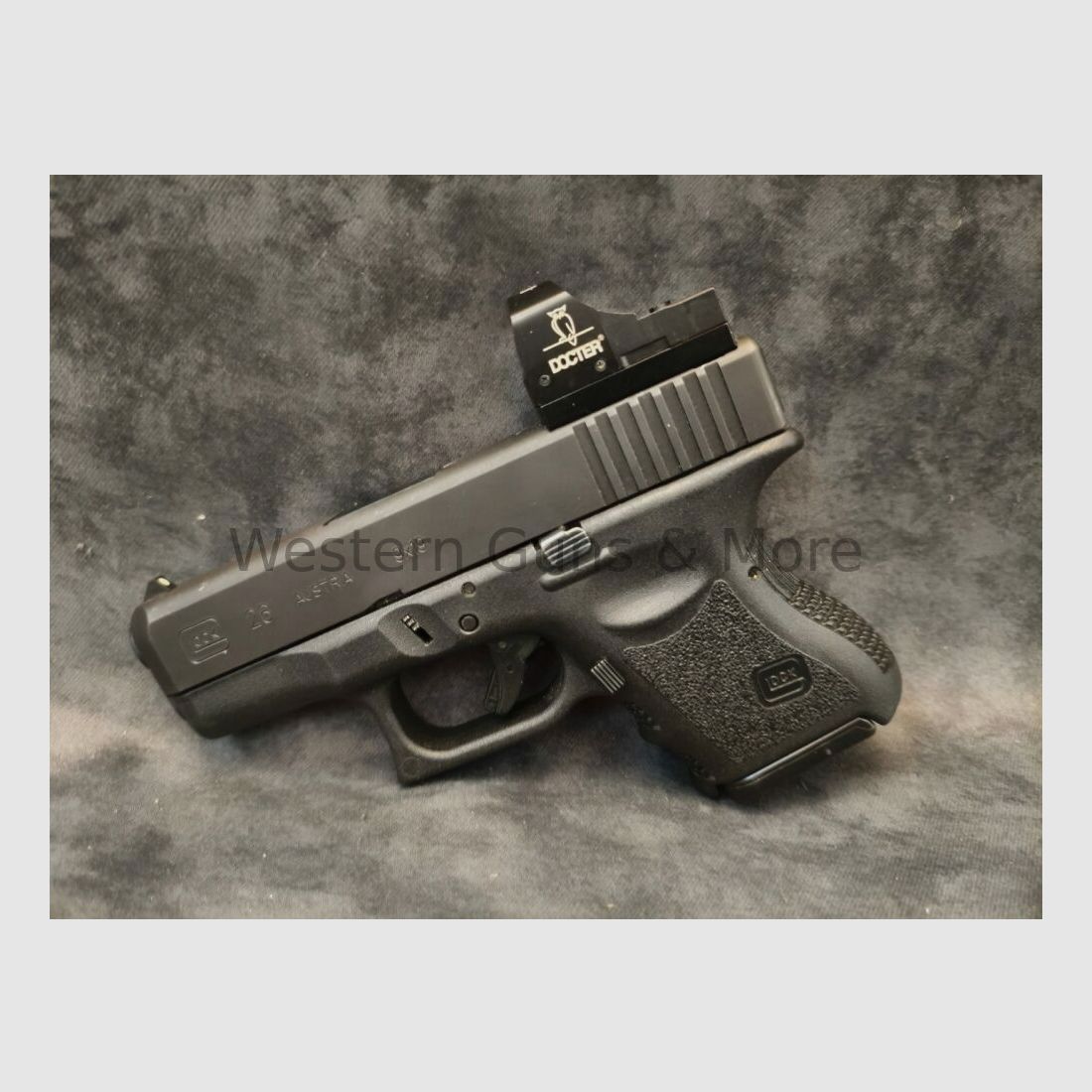 Glock Glock 26 (Baby-Glock) +DOT Cal. 9mm Luger Nero