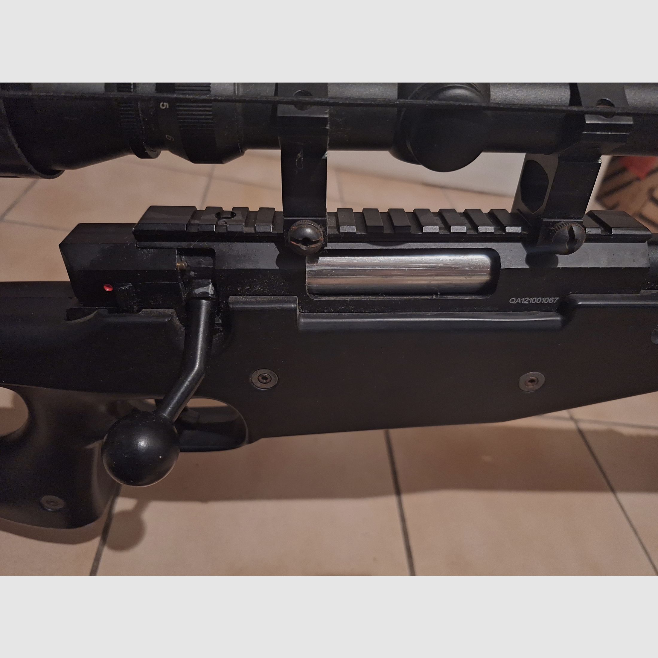 Marque inconnue : L96 similaire à Well ou GSG MB01 avec scope en métal 0,5 J joule bolt