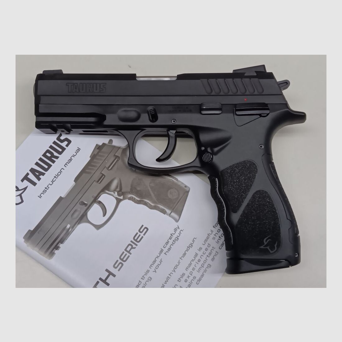 Taurus TH 9