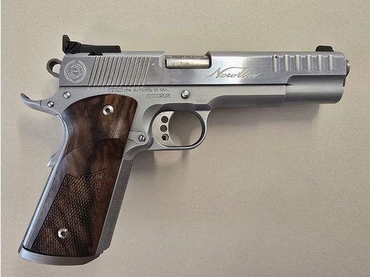 Nowlin Crusader 9mm 1911 – Custom Competition-Pistole – Sehr gepflegt mit Koffer & Zubehör
