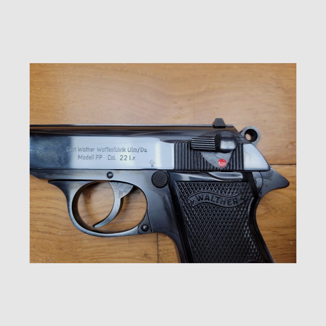 Sehr schöner Walther PP Pistol – Selbstladepistole im 22LR – Selten in diesem Kaliber – Herstellung Walther Ulm – zwei Magazine – Neu!, Bild 4 von 14