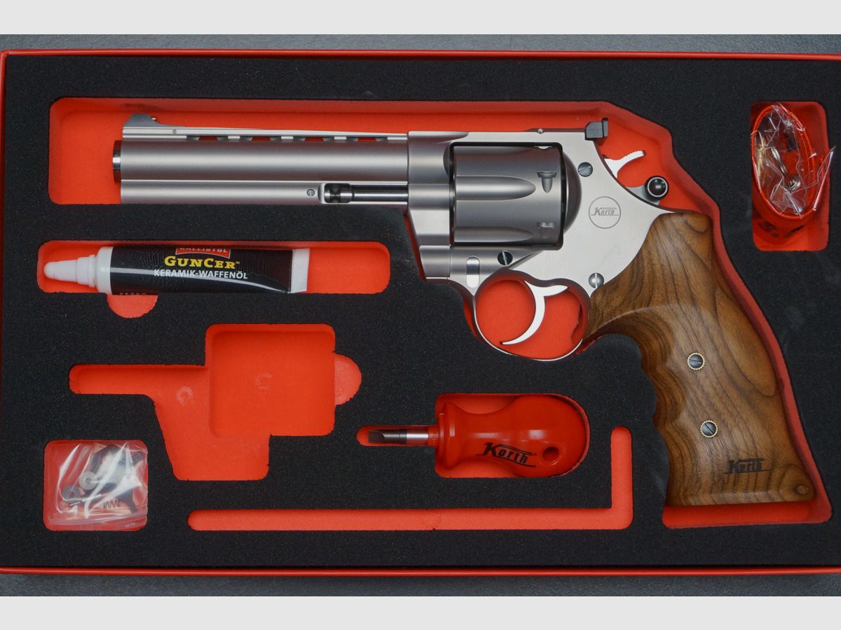 Korth Combat Revolver NSC mit Holz Griff, Bild 8 von 8